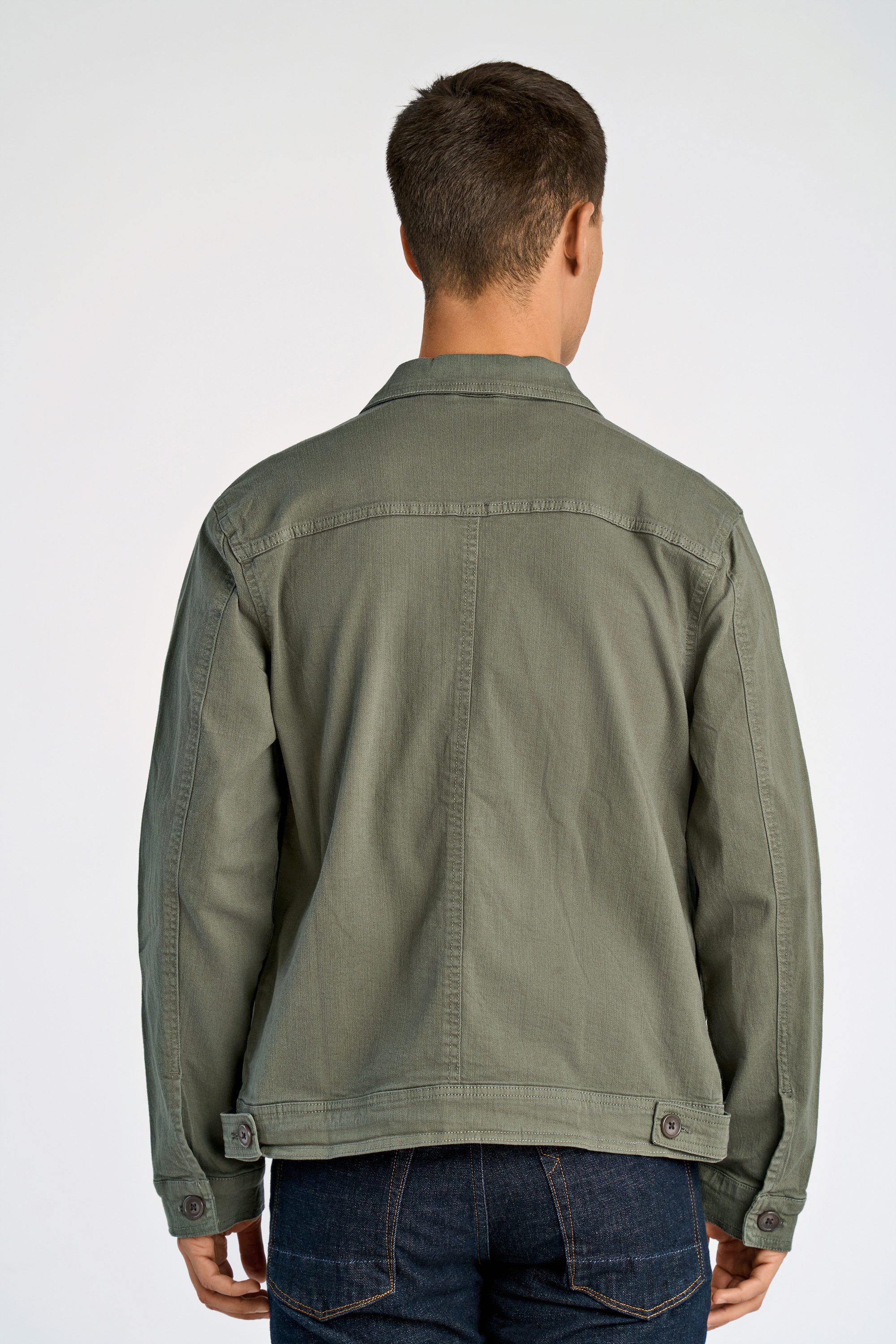 Cropped length overshirt