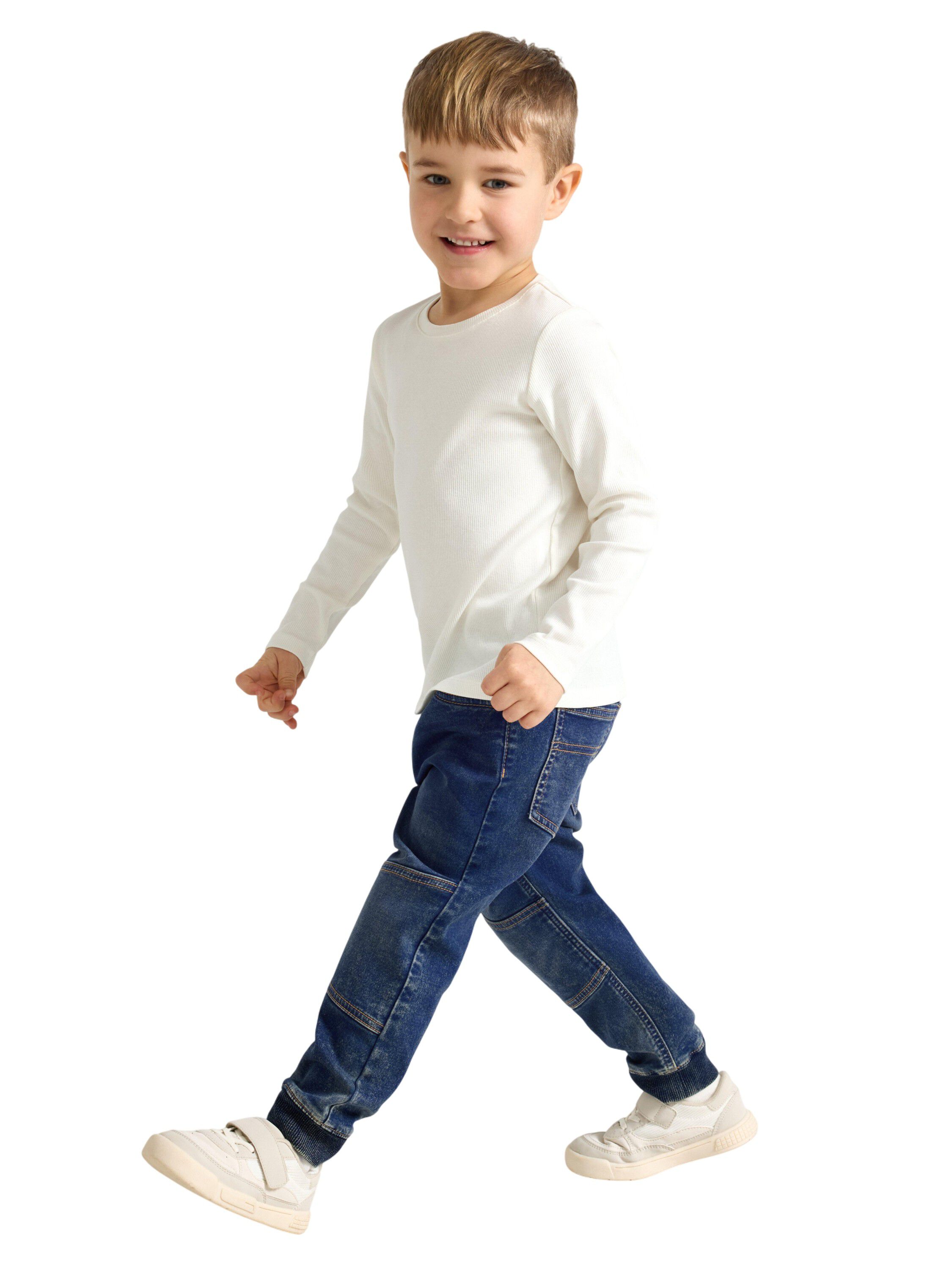 Comfy and stretchy pull-up jeans in