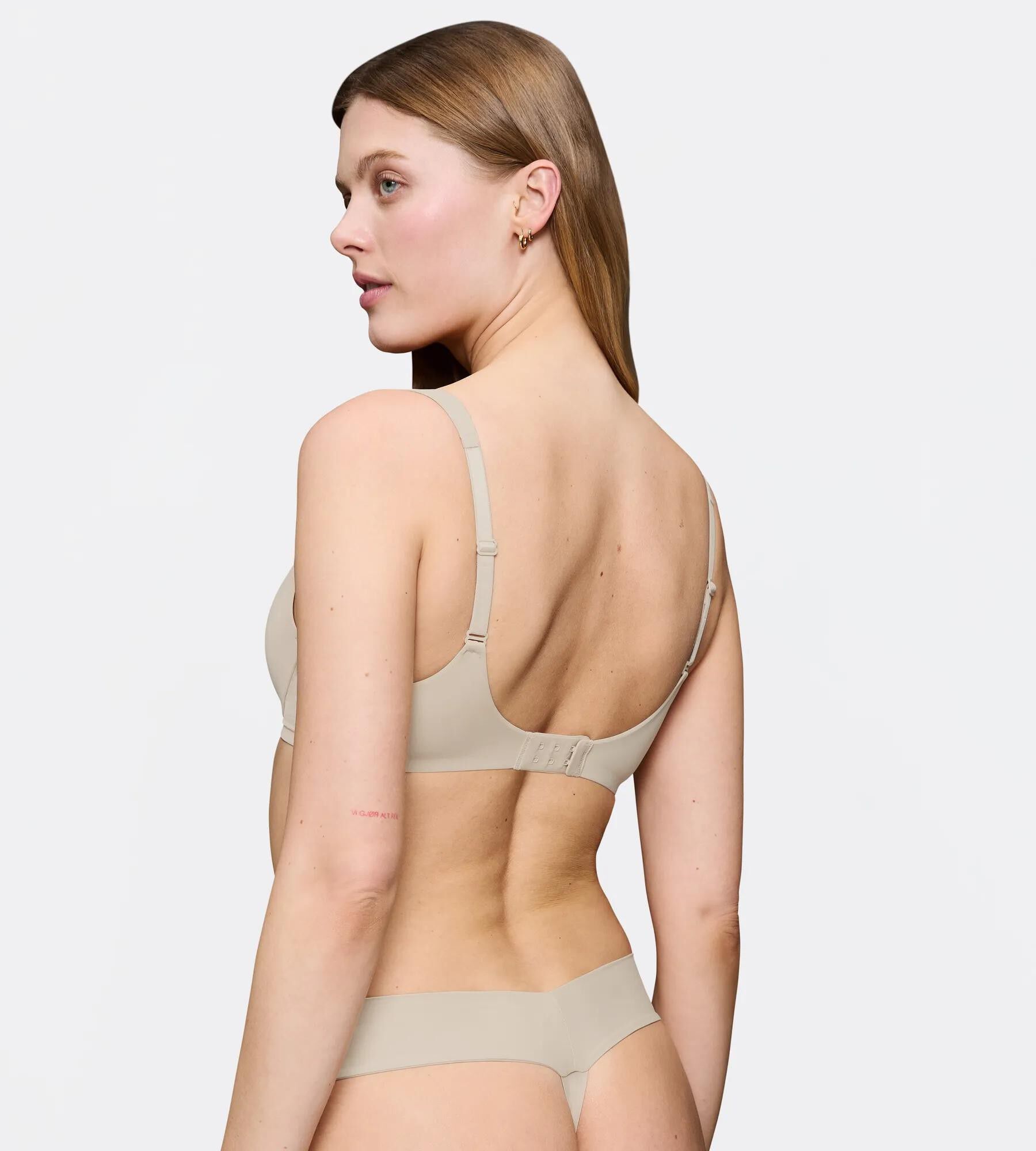 Body Make-Up Illusion WP EX