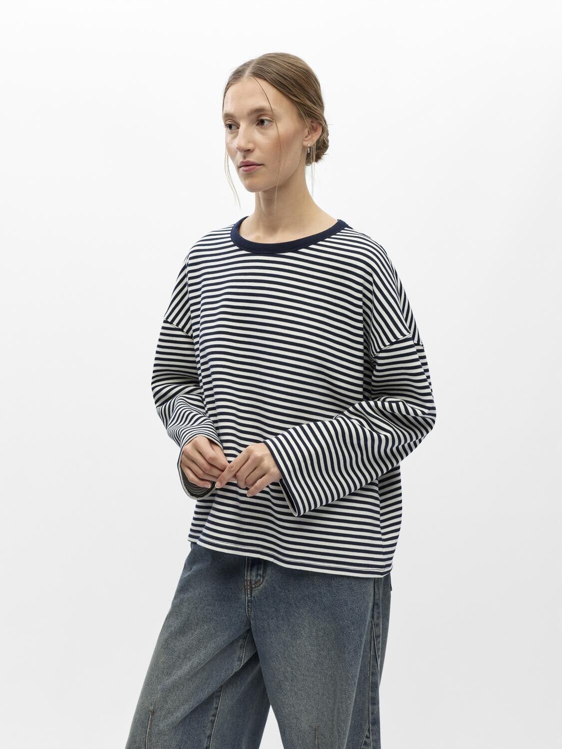 Objinara Ls Lo Sweatshirt E Au 26