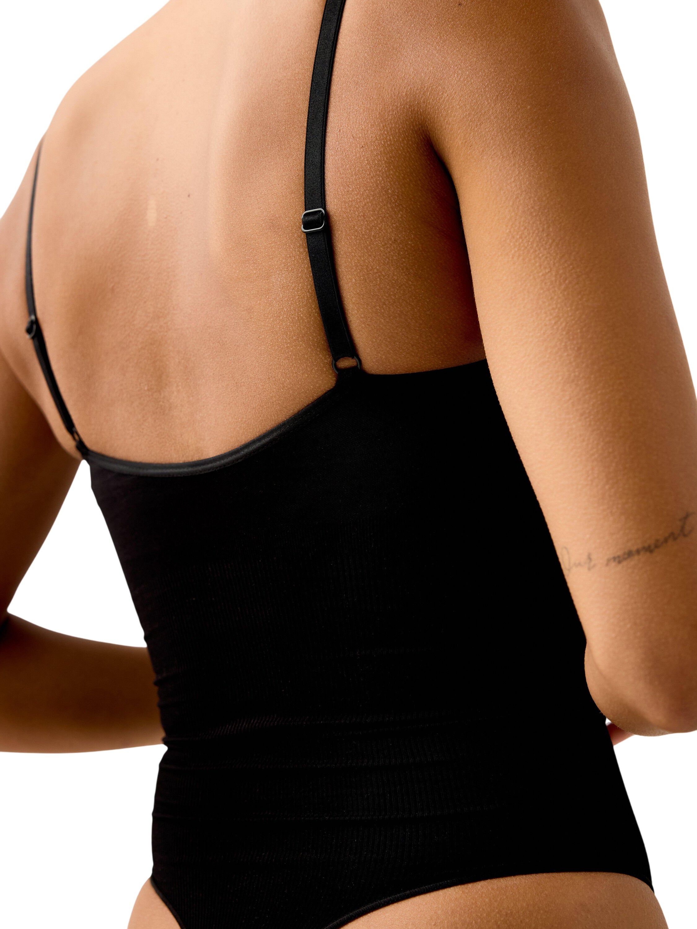 Shaping-body med string og sone-st&oslash;tte