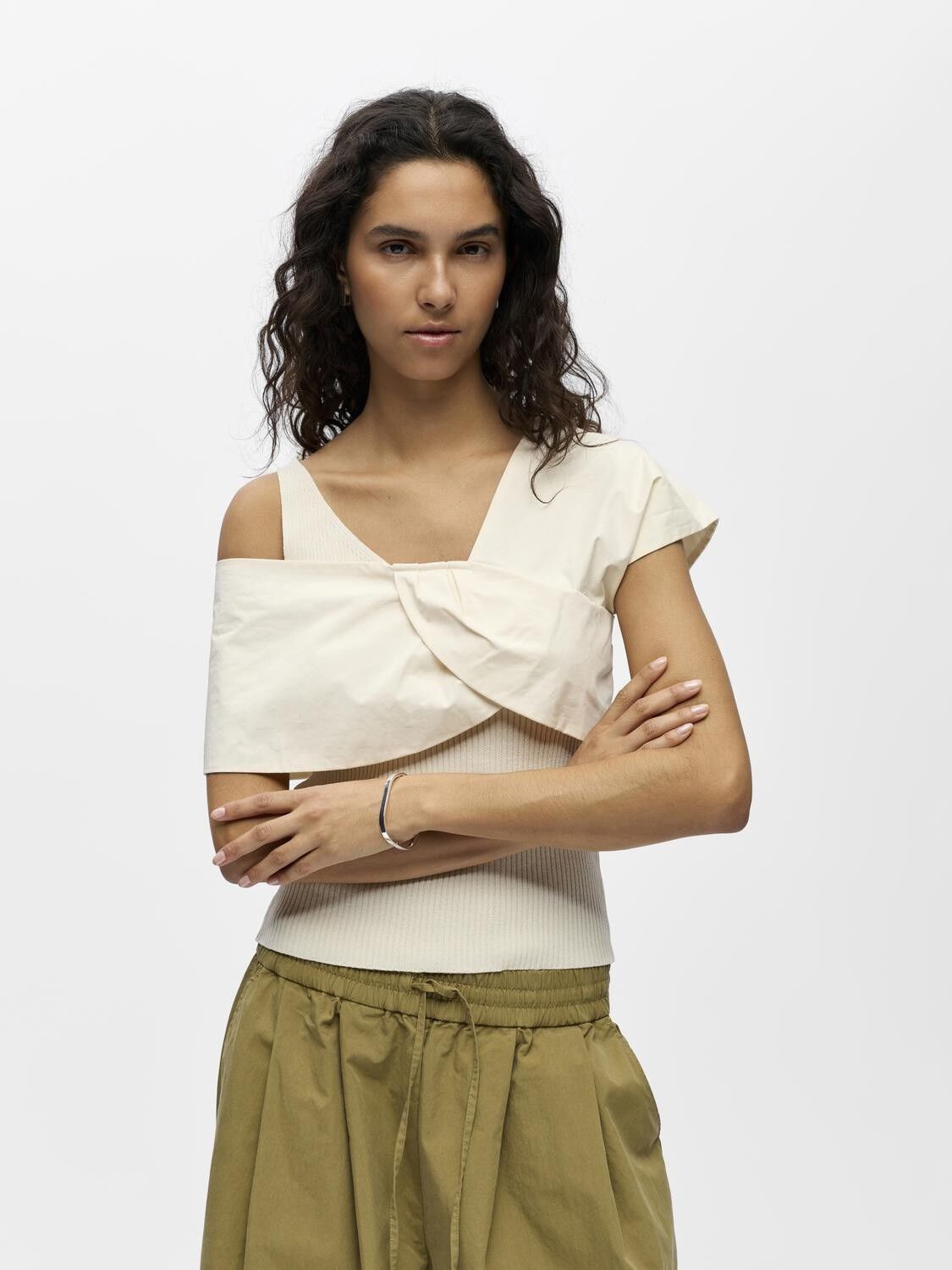 OBJBETZY S/S RE KNIT TOP 145