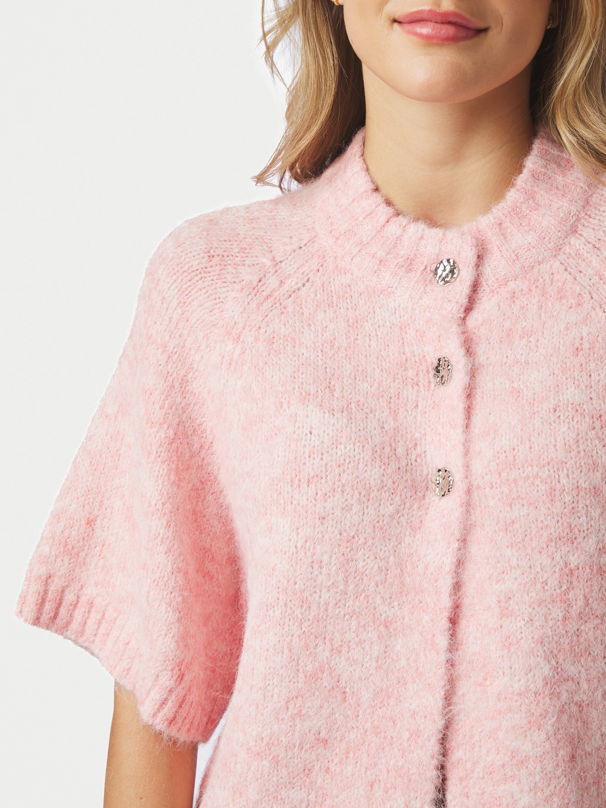 Benuta Fluffy Knit Cardigan