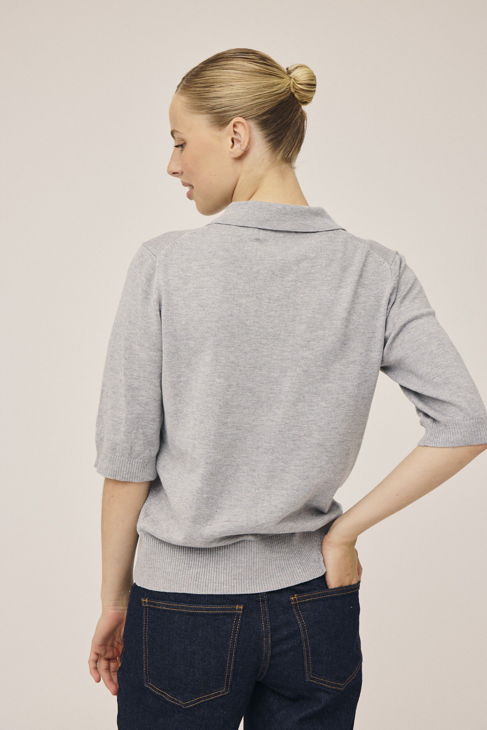 Frigga 11 Kort&aelig;rmede strik polo - Viscose LENZINGECOVERO