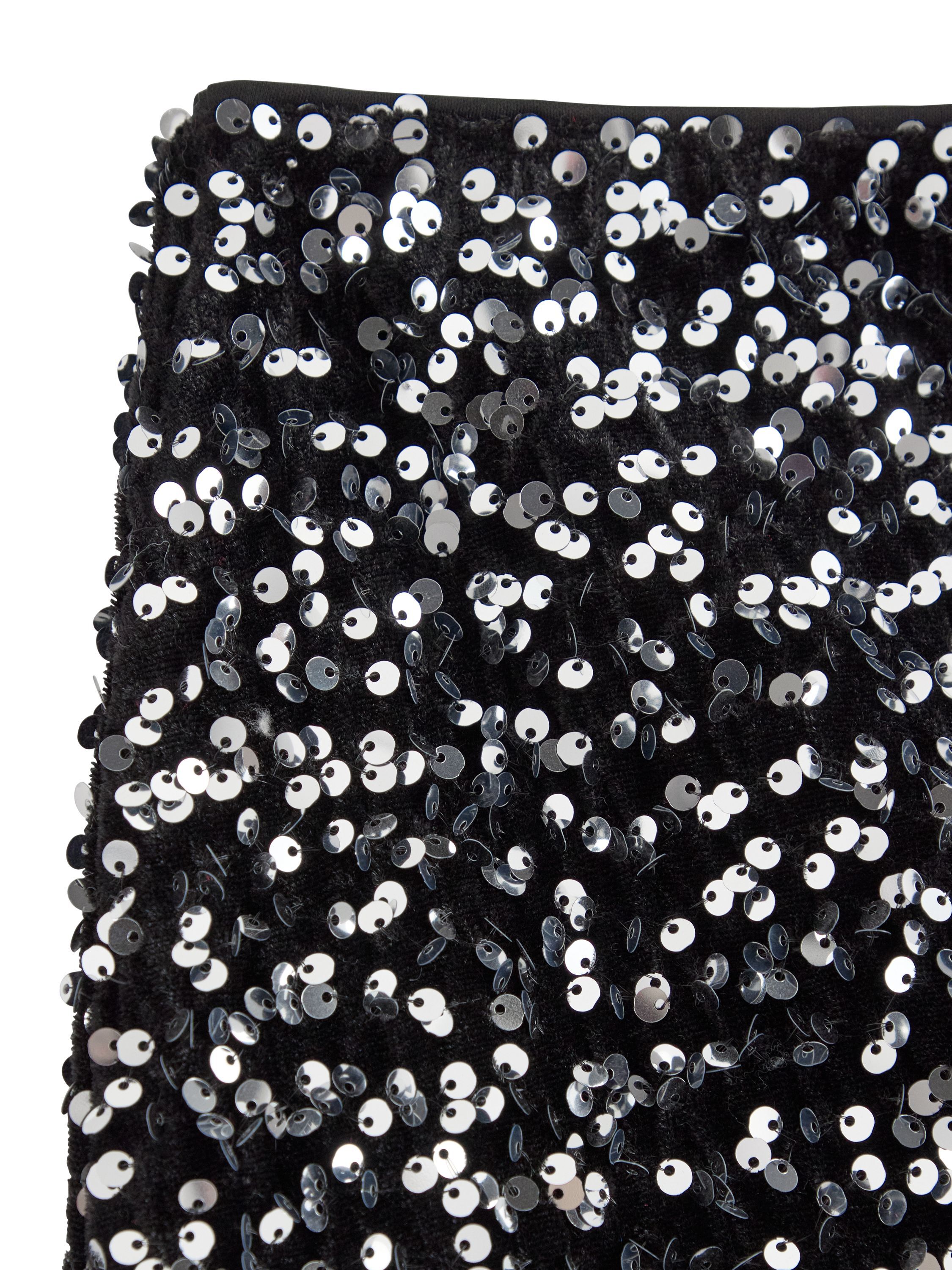 Skj&oslash;rt i myk fl&oslash;yel med paljetter o