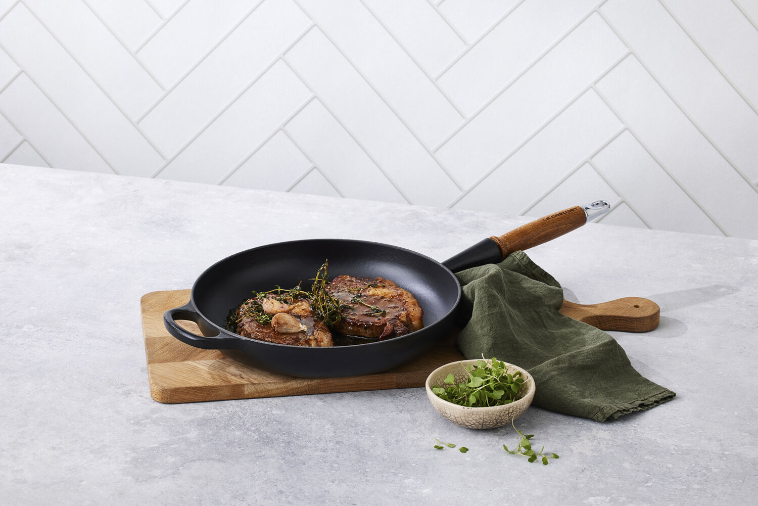 Stegepande m/tr&aelig;ht 28cm Matte Black