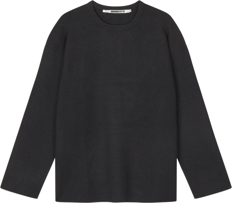 Excursion'' Elbow Slit C-neck Knit