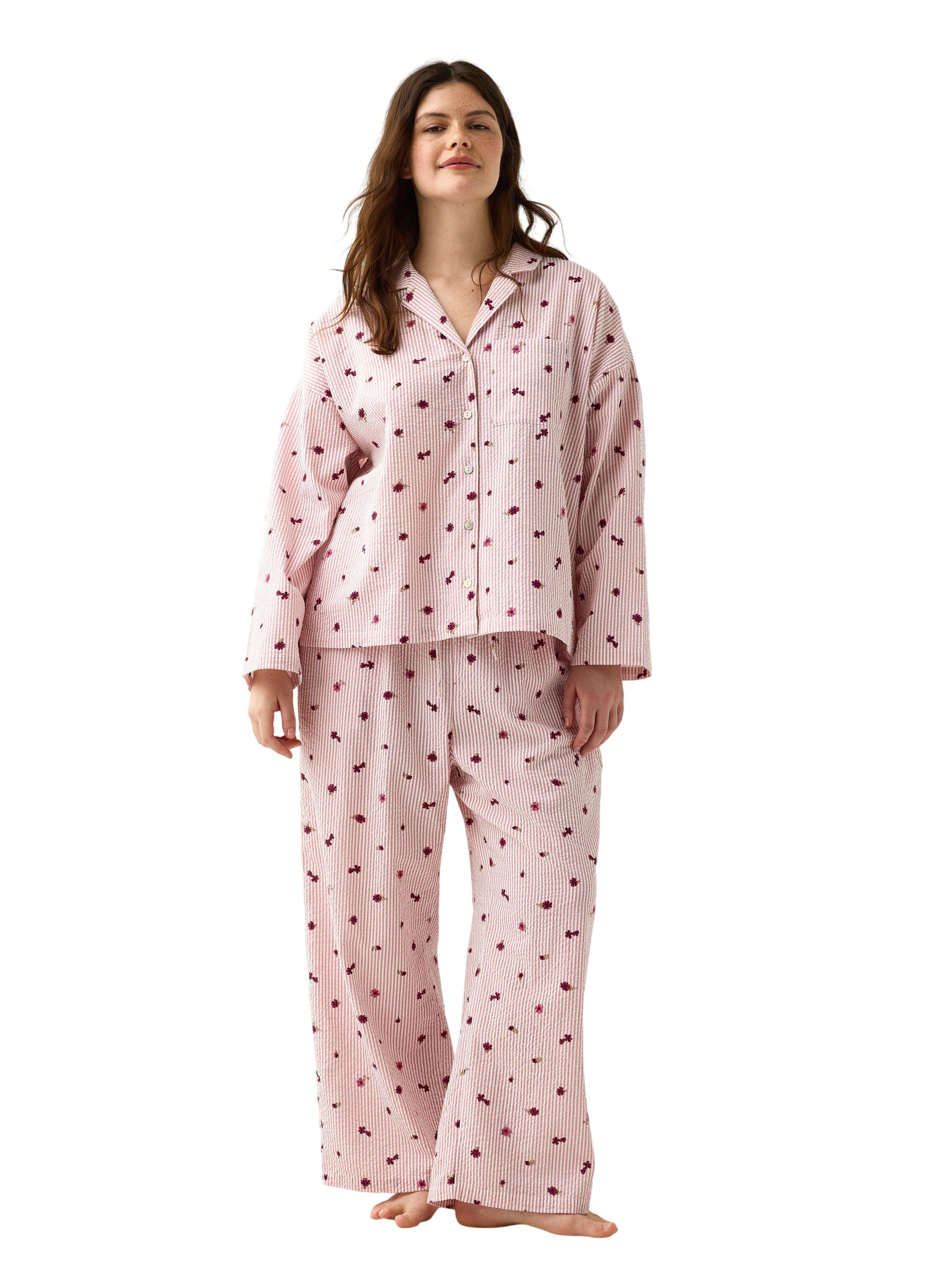 Pyjama shirt in seersucker with lon