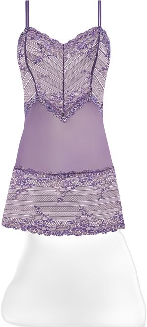 EMBRACE LACE CHEMISE