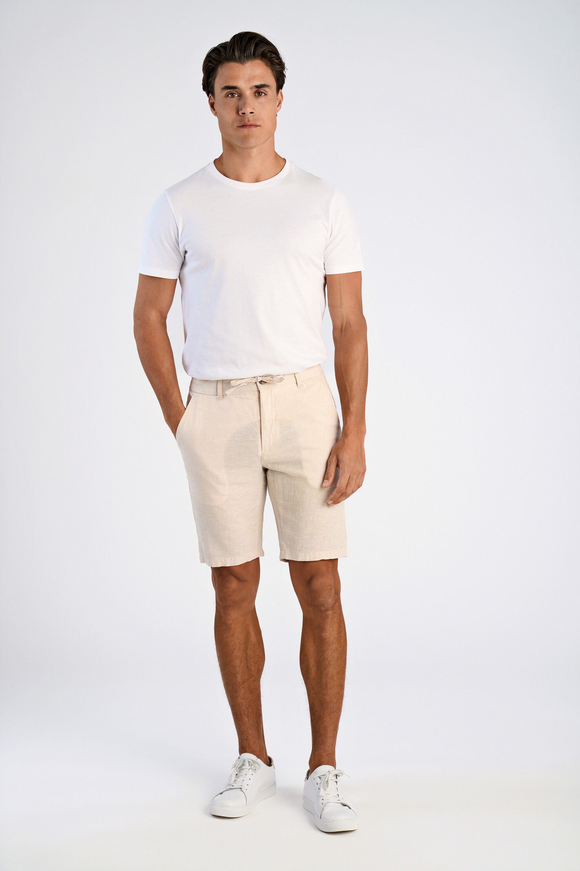 Linen shorts