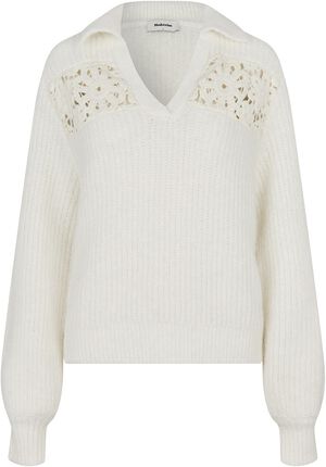 Cillamd v-neck