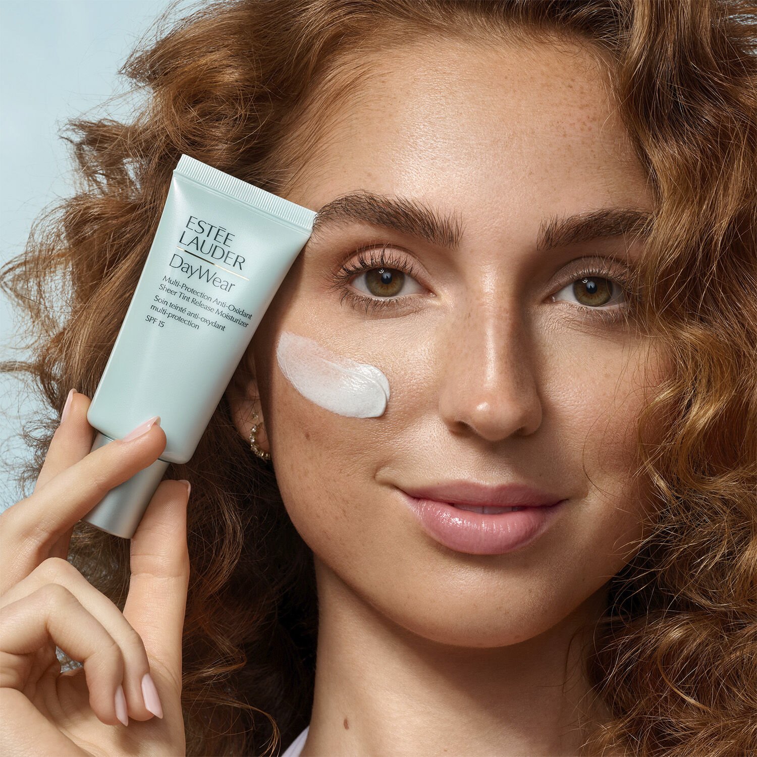 DayWear Sheer Tint SPF 15 Mini