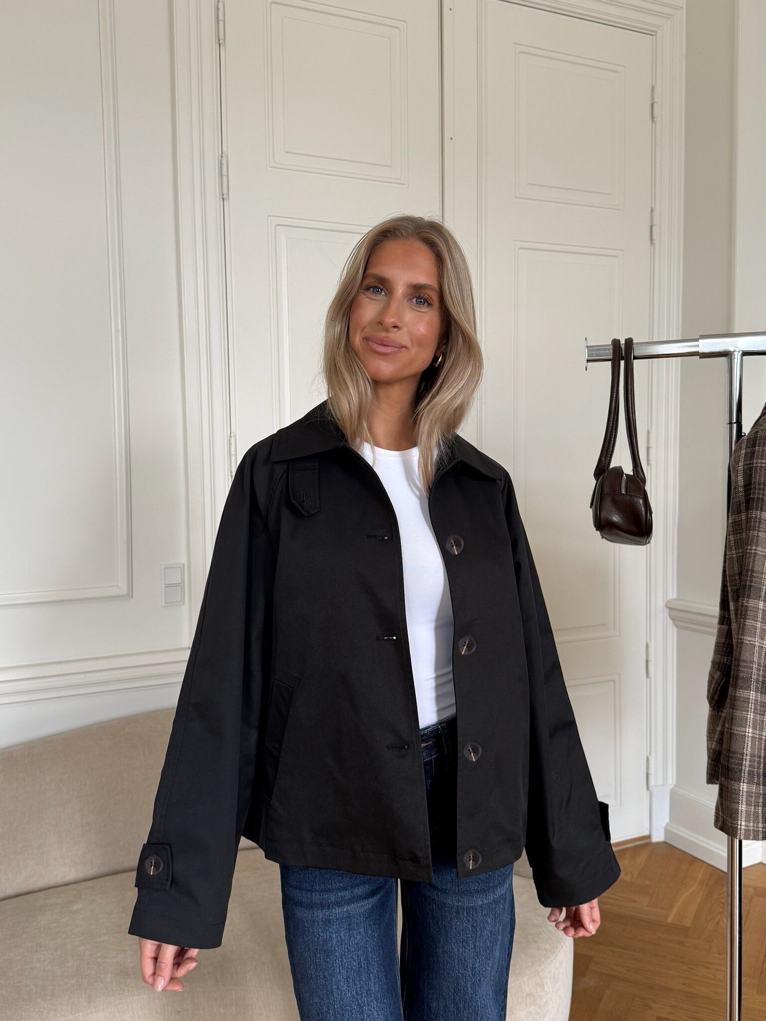 AvaIC Short Trenchcoat