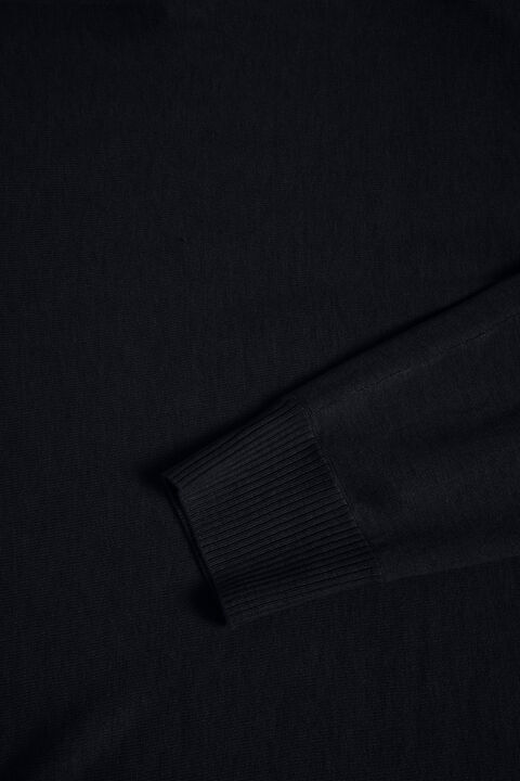 CUannemarie Batwing Jumper