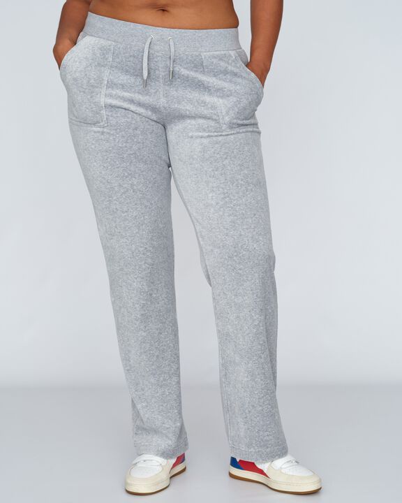 Del Ray Classic Velour Pant Pocket Design