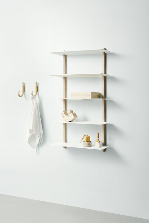 Nivo hylde stor E lys eg/ hvid