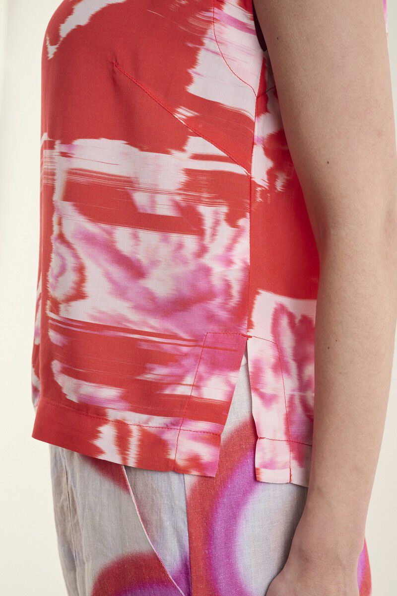 Haru rundhalset bluse