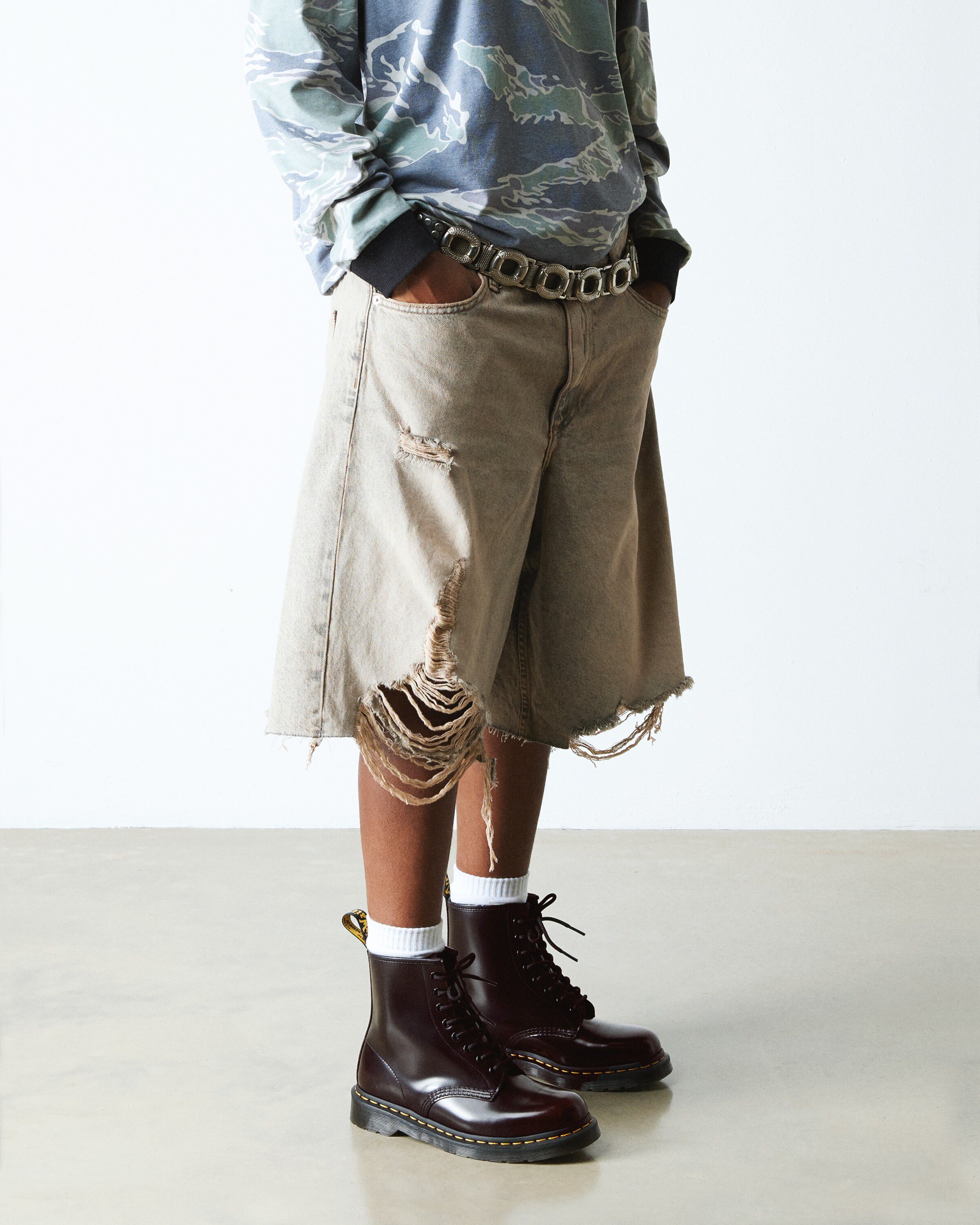 1460 Cherry Red Arcadia