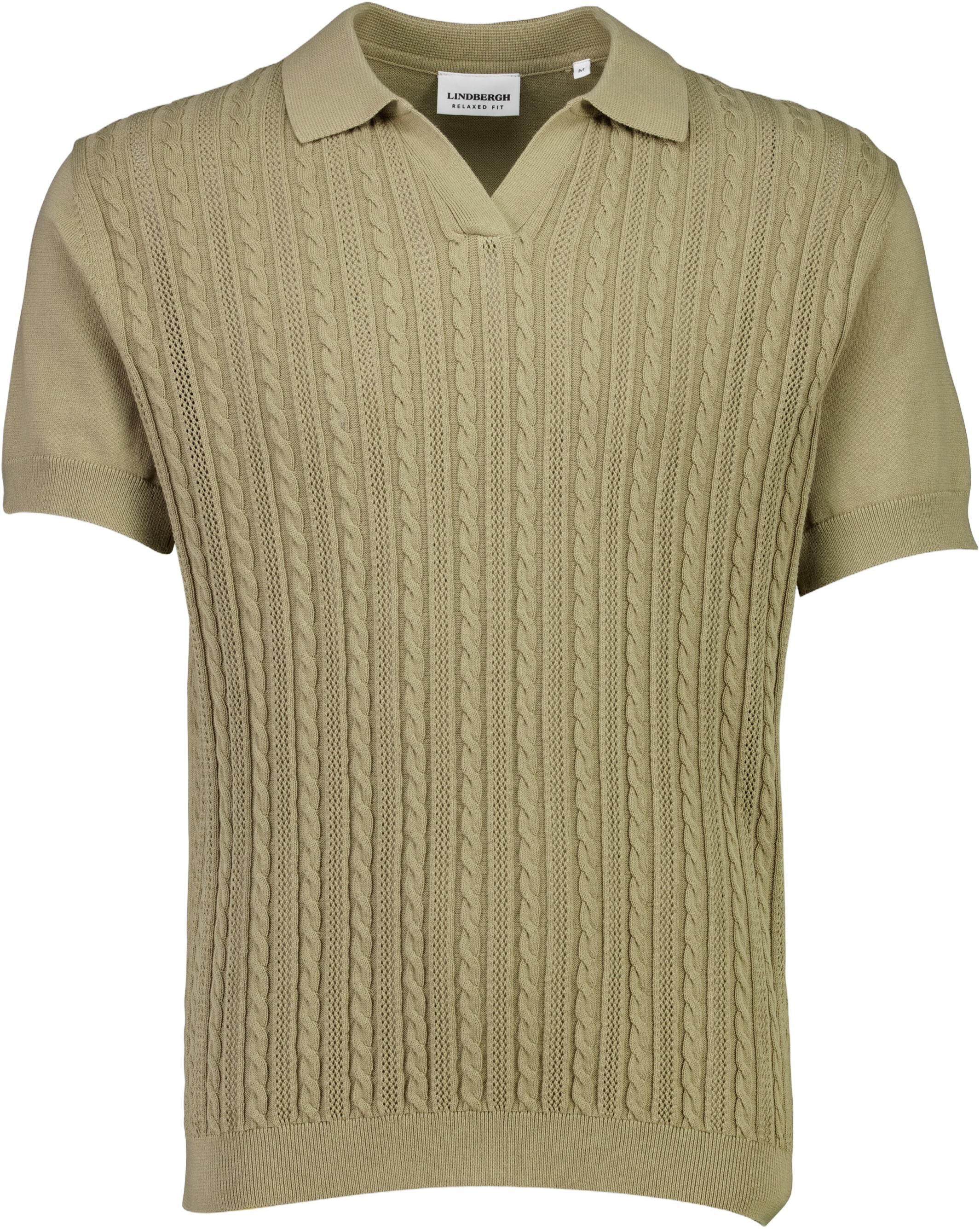 Knitted S/S cable v-neck polo