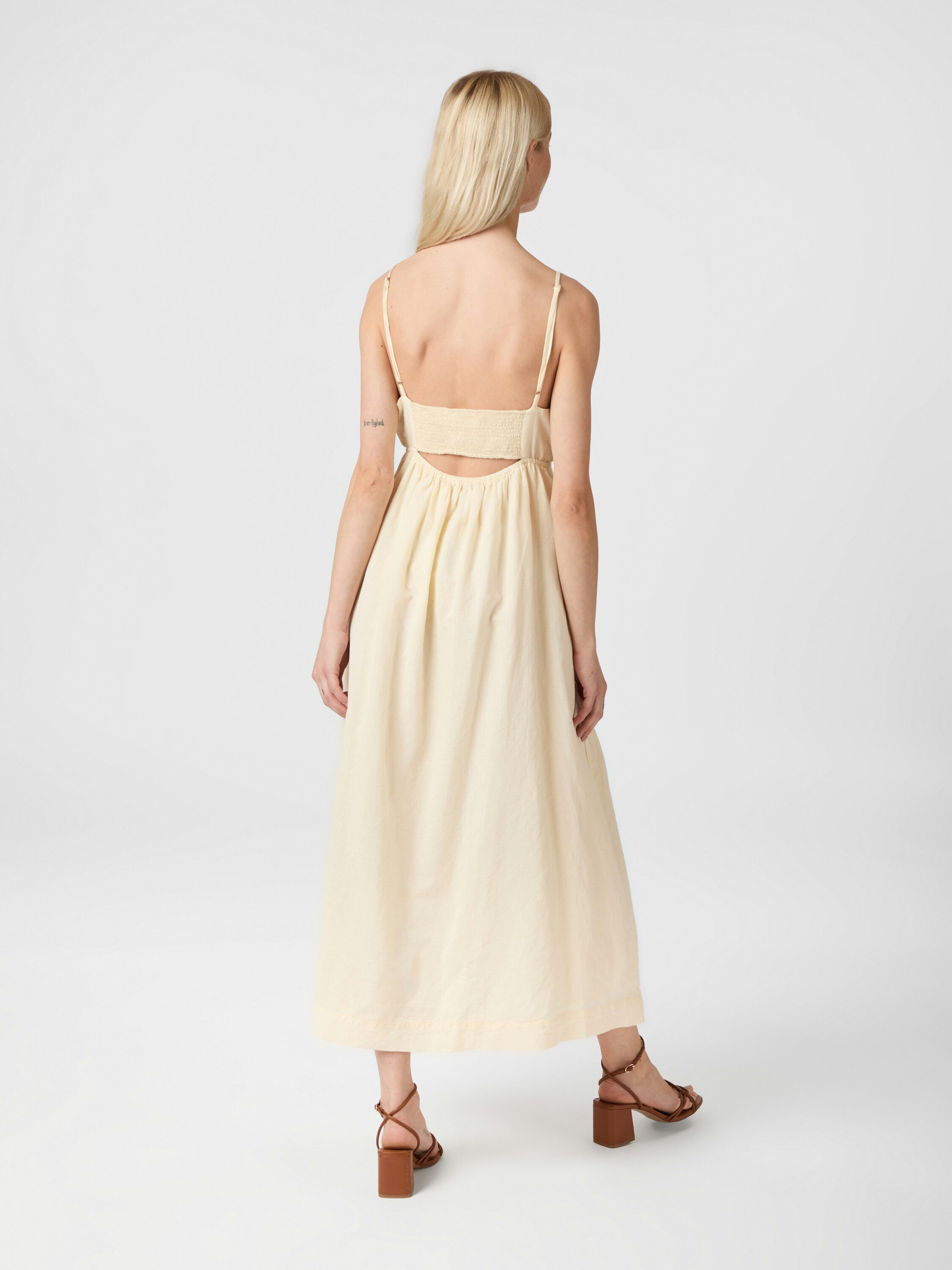 Savani Long Linen Dress