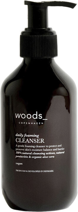 DAILY FOAMING CLEANSER - 200ML