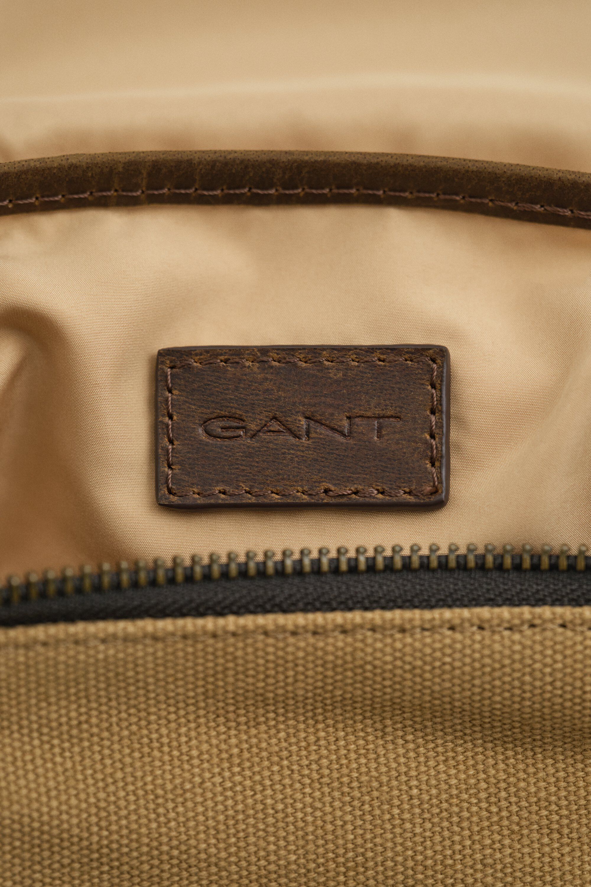 MODERN PREMIUM WASHBAG