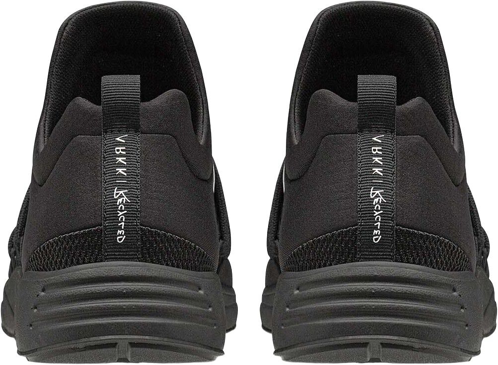 Raven Mesh All Black White