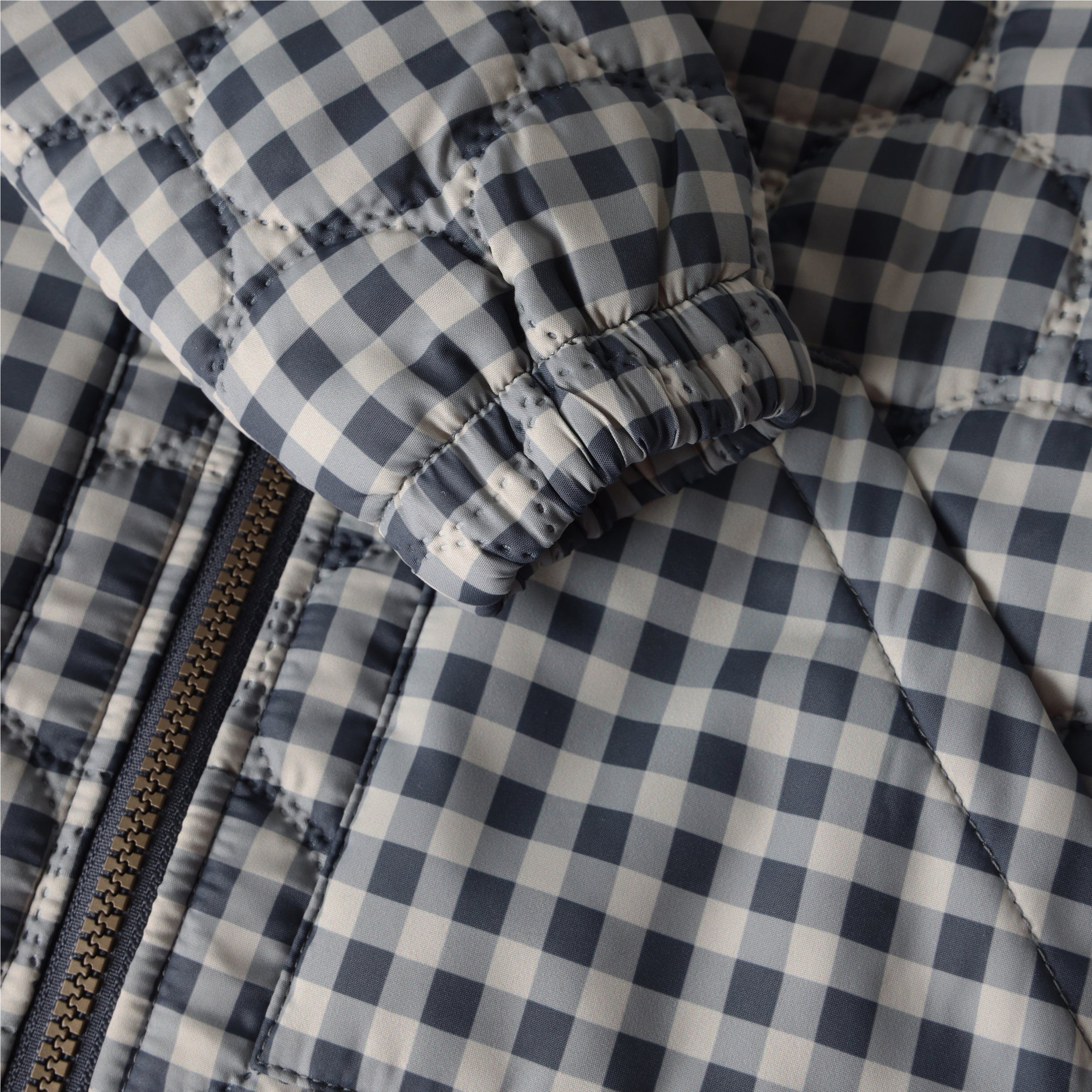 Thermal Set Soft, AOP