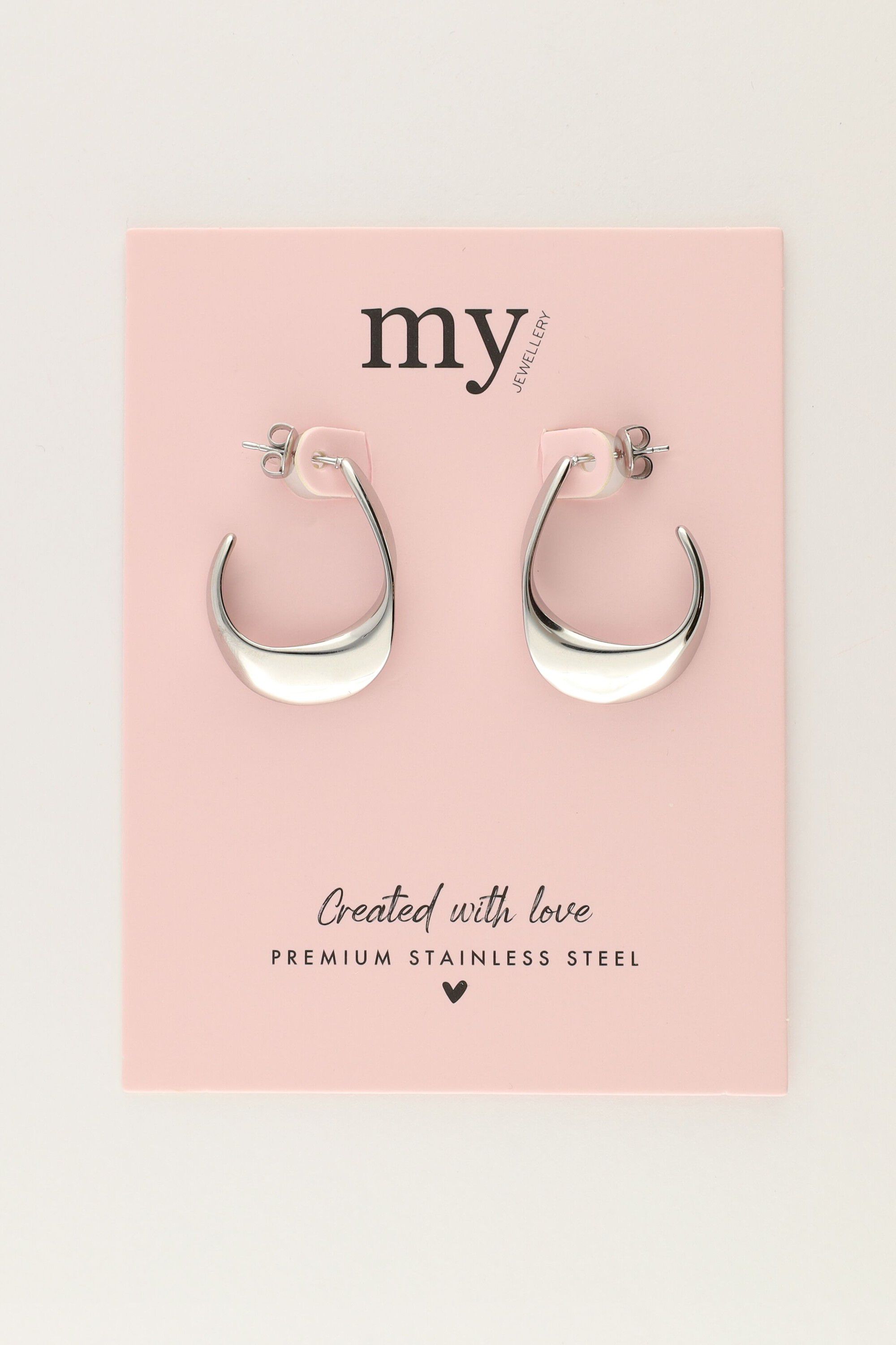 Earring hoops twist