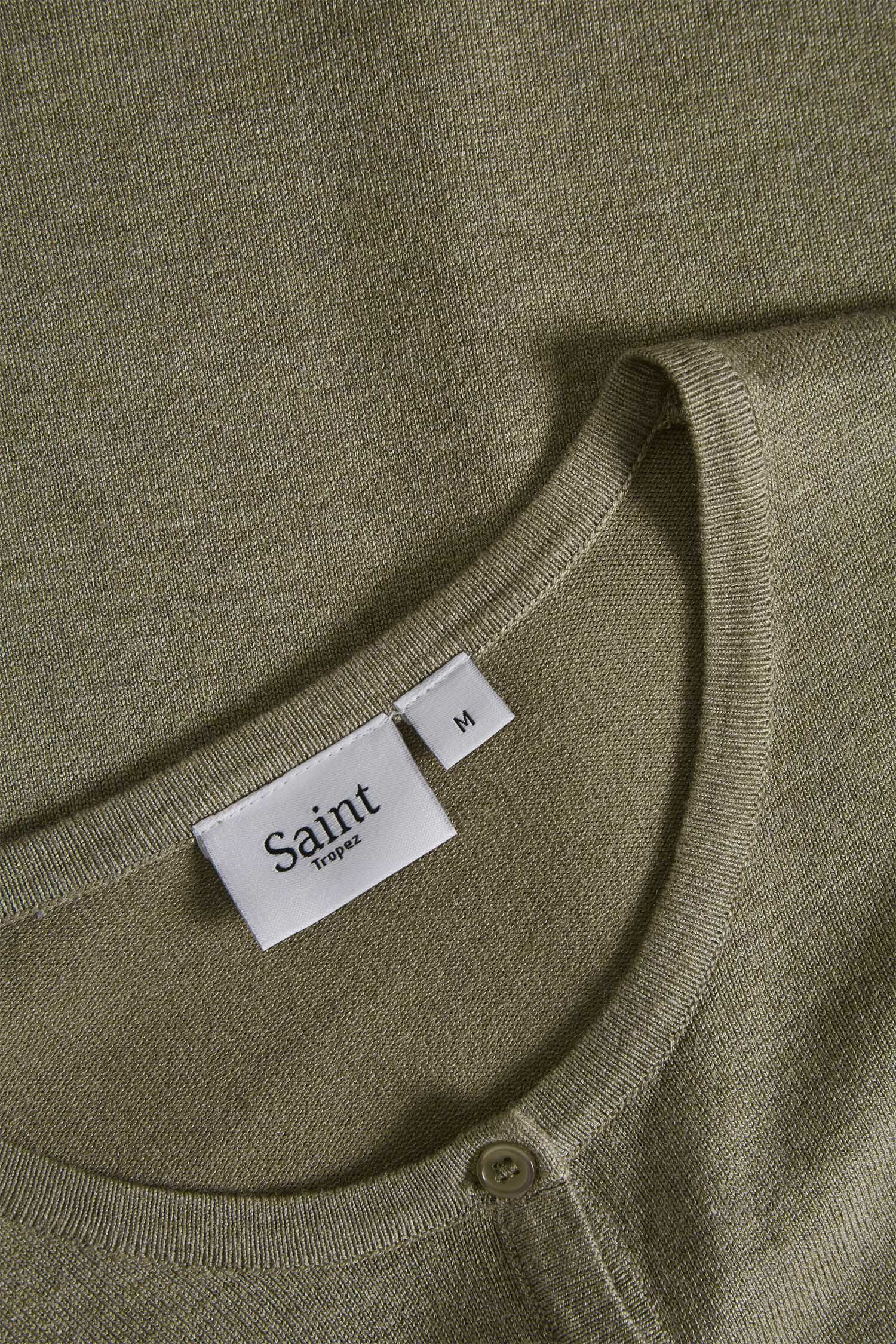 A8661, MilaSZ R-Neck Cardigan