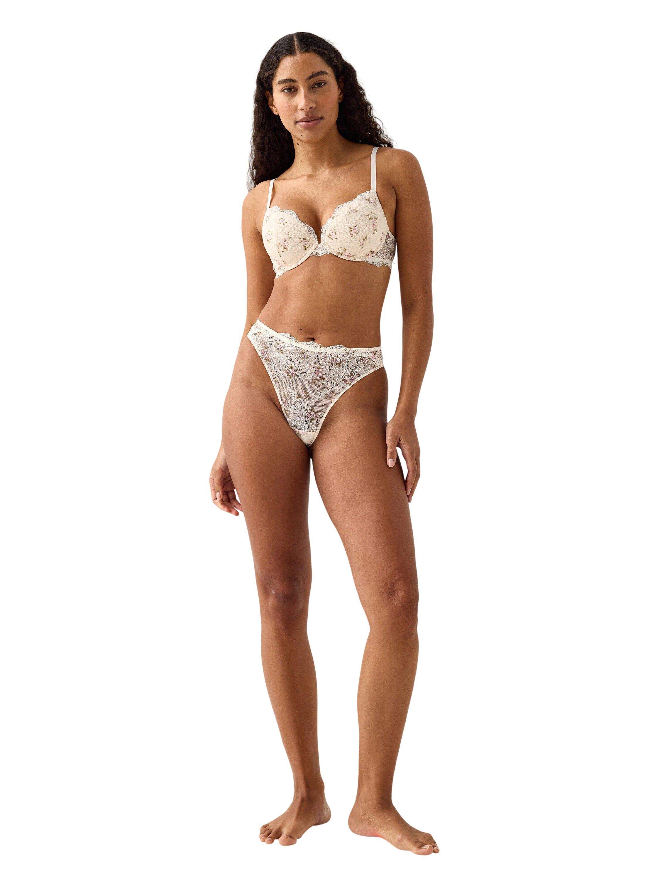 A push-up bra with lace.