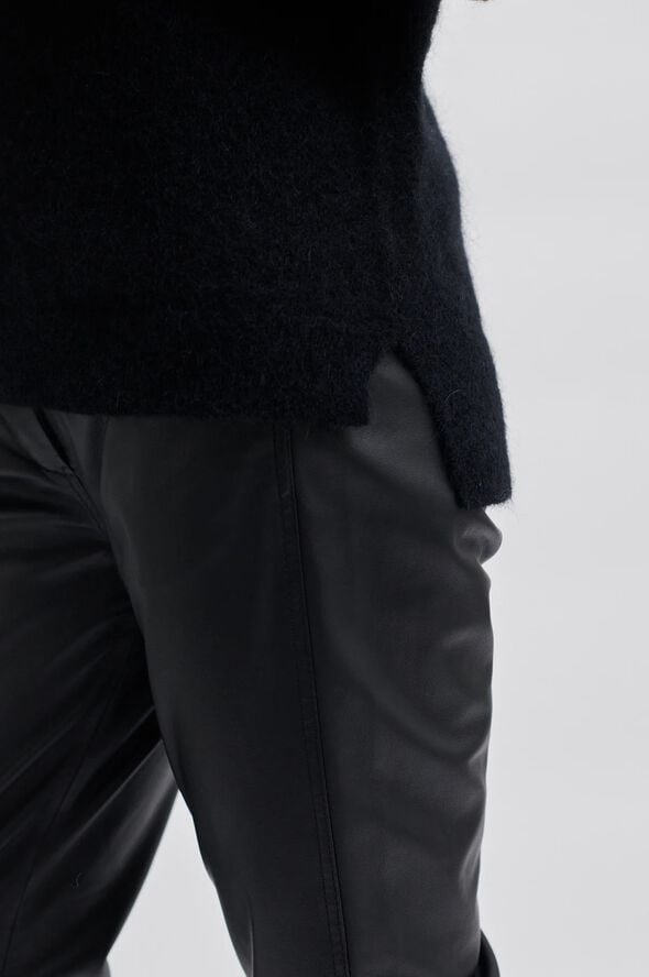 Brook Mohair Blend Knit New O-Neck