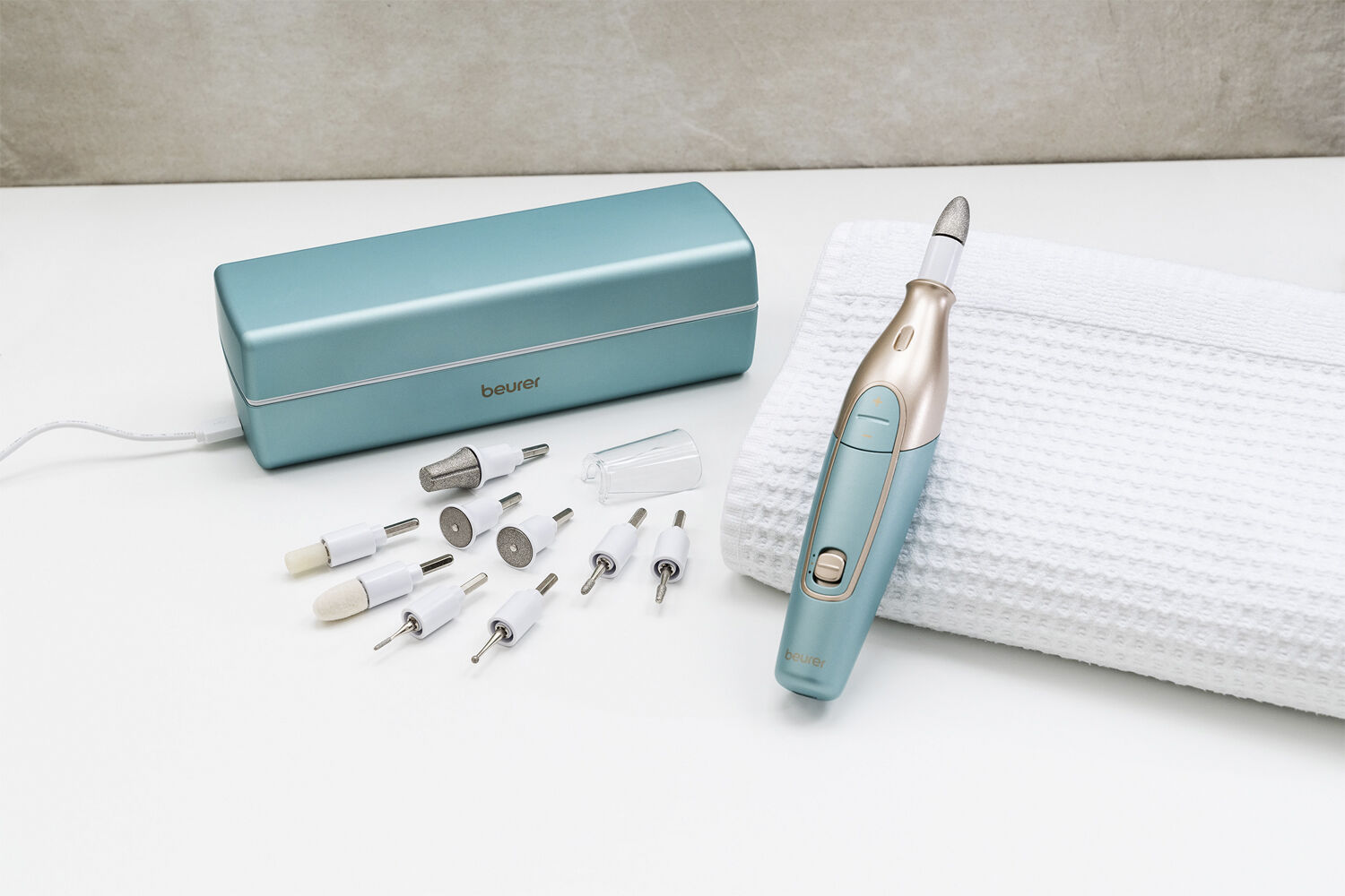 Manikyr- og pedikyrsett MP 84