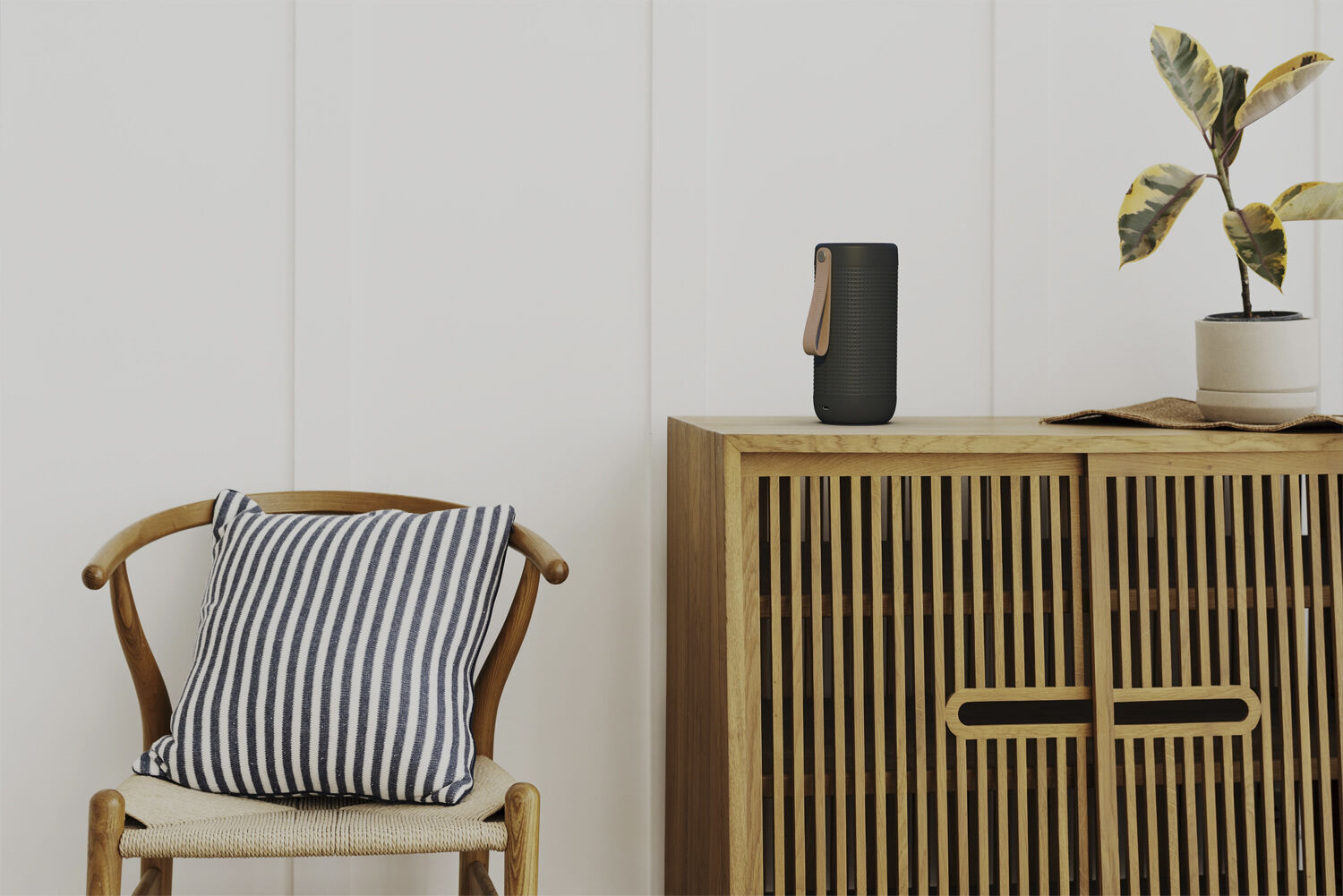 aCOUSTIC new colour Bluetooth H&oslash;yttaler