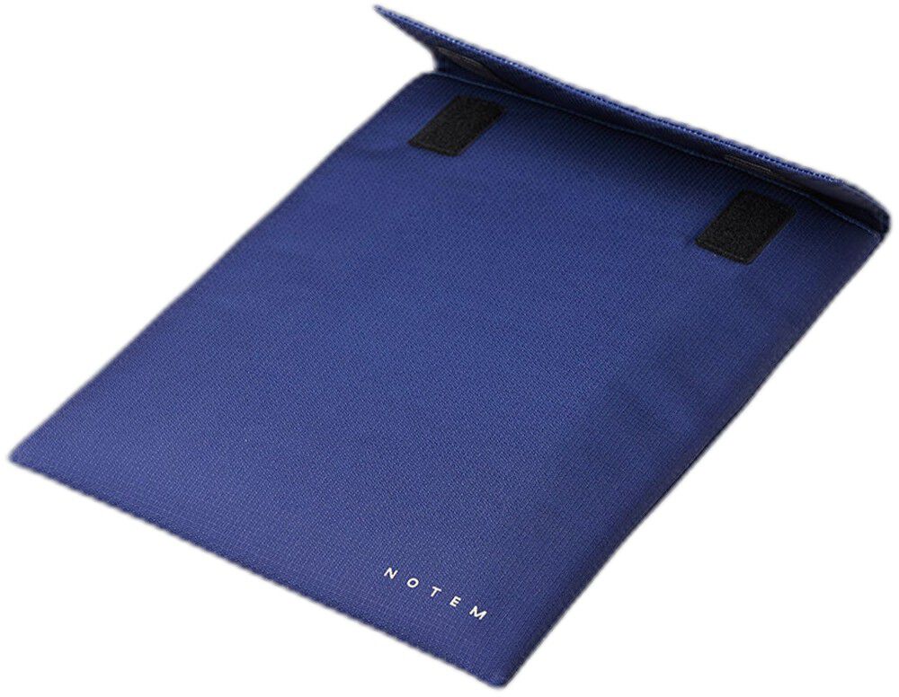 MIRA laptop sleeve