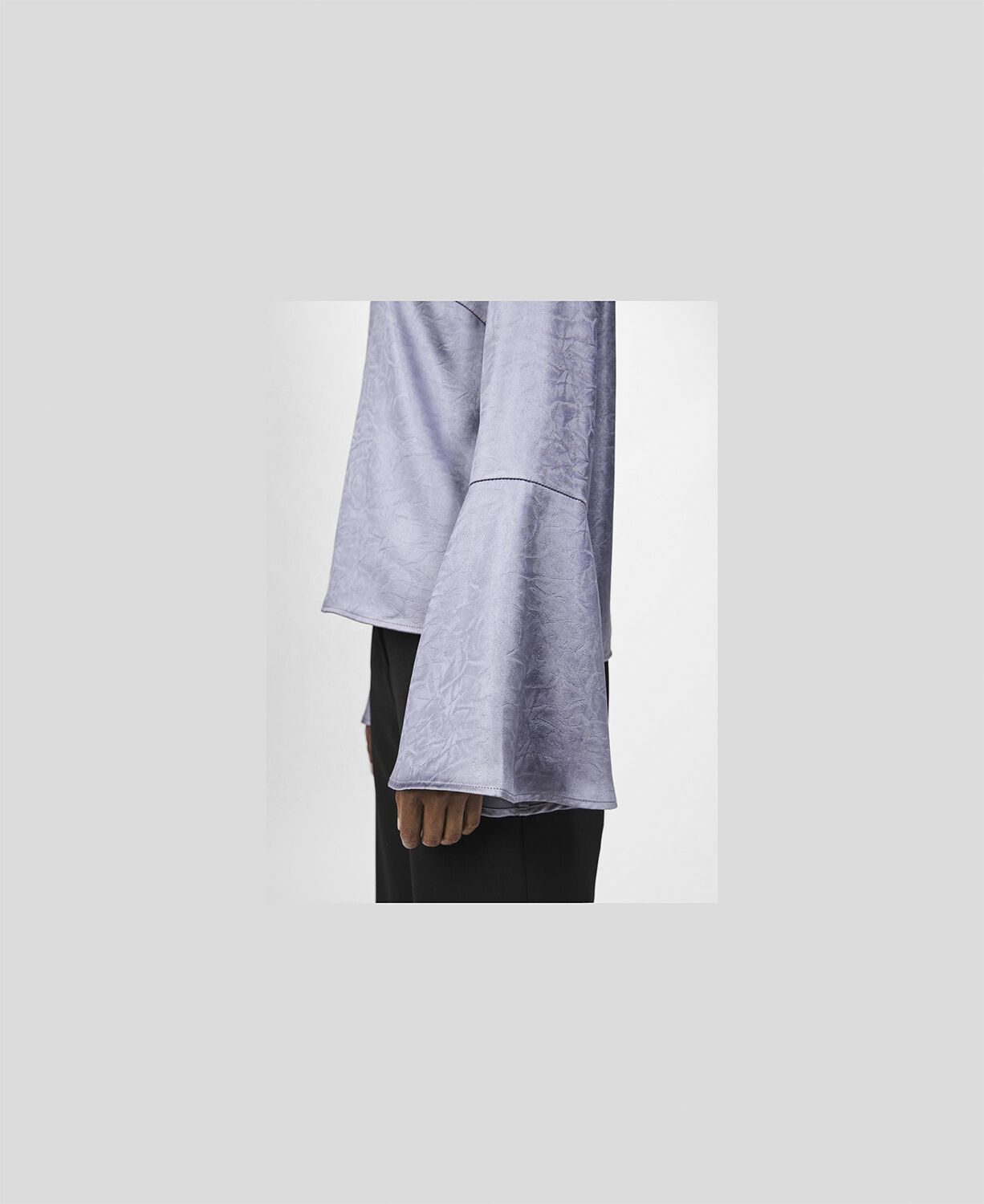 YASJIVA LS HIGH NECK TOP S.