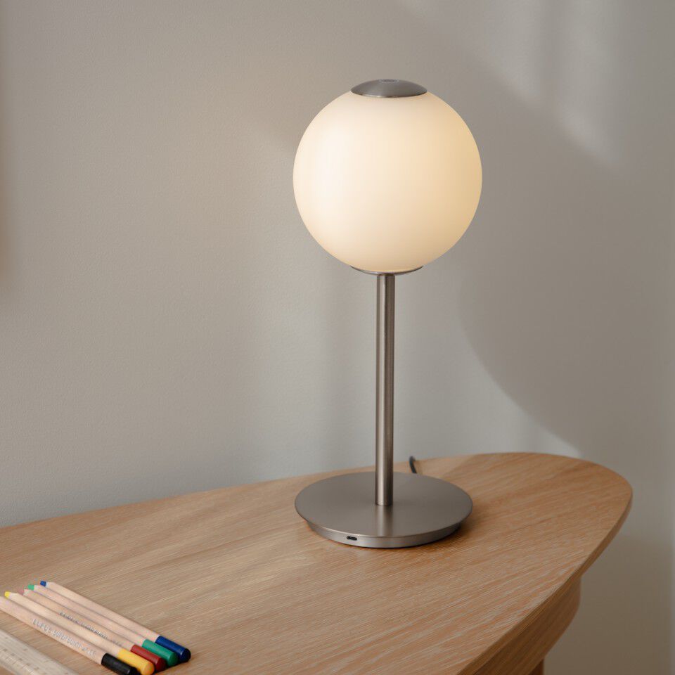 Audrey table lamp