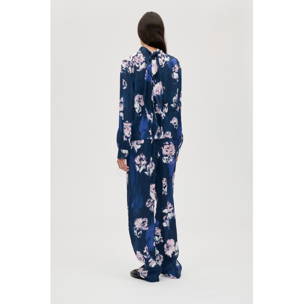 2263 Dry Viscose, Back Tie Blouse