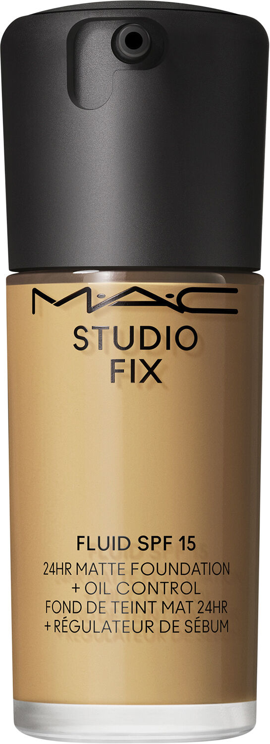 Studio Fix Fluid Broad Spectrum Spf 15