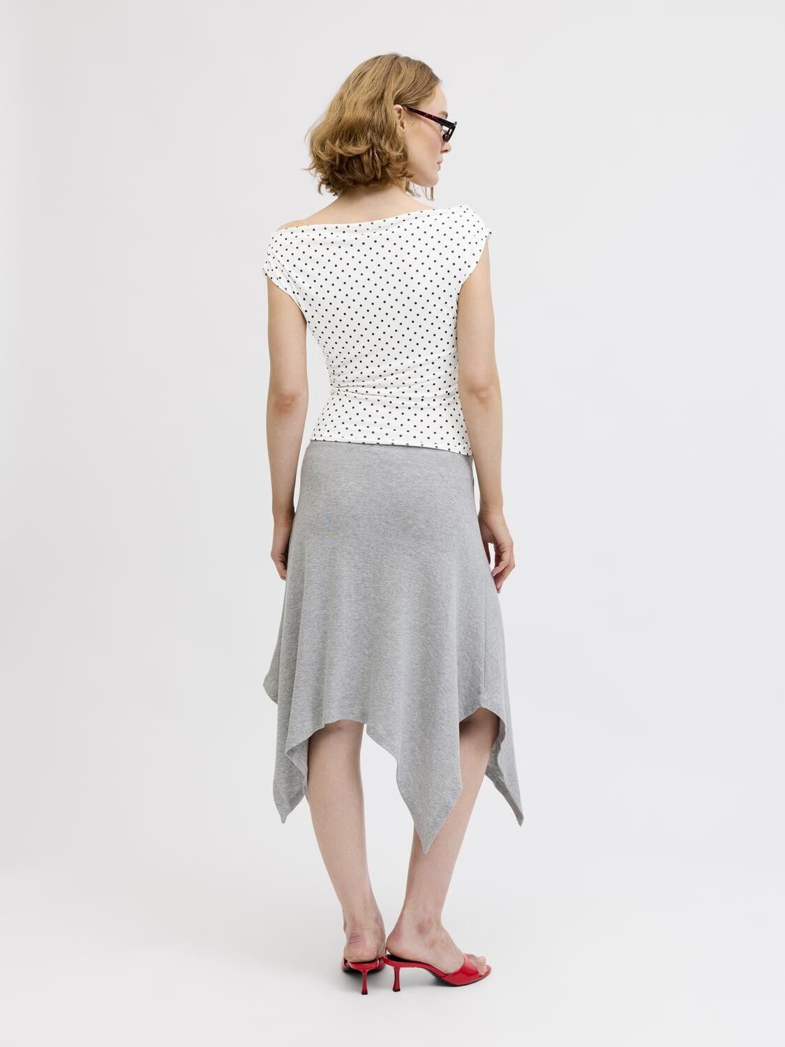 Jxlaura Sl Asym Dot Top Jrs