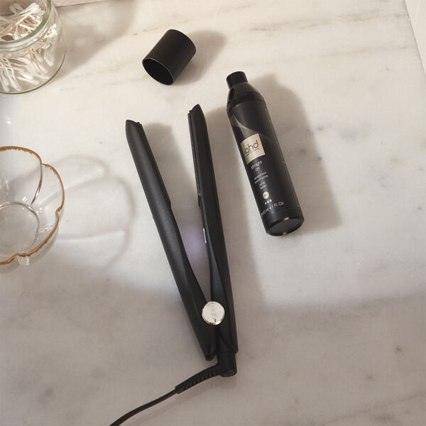 Straight and Smooth Spray