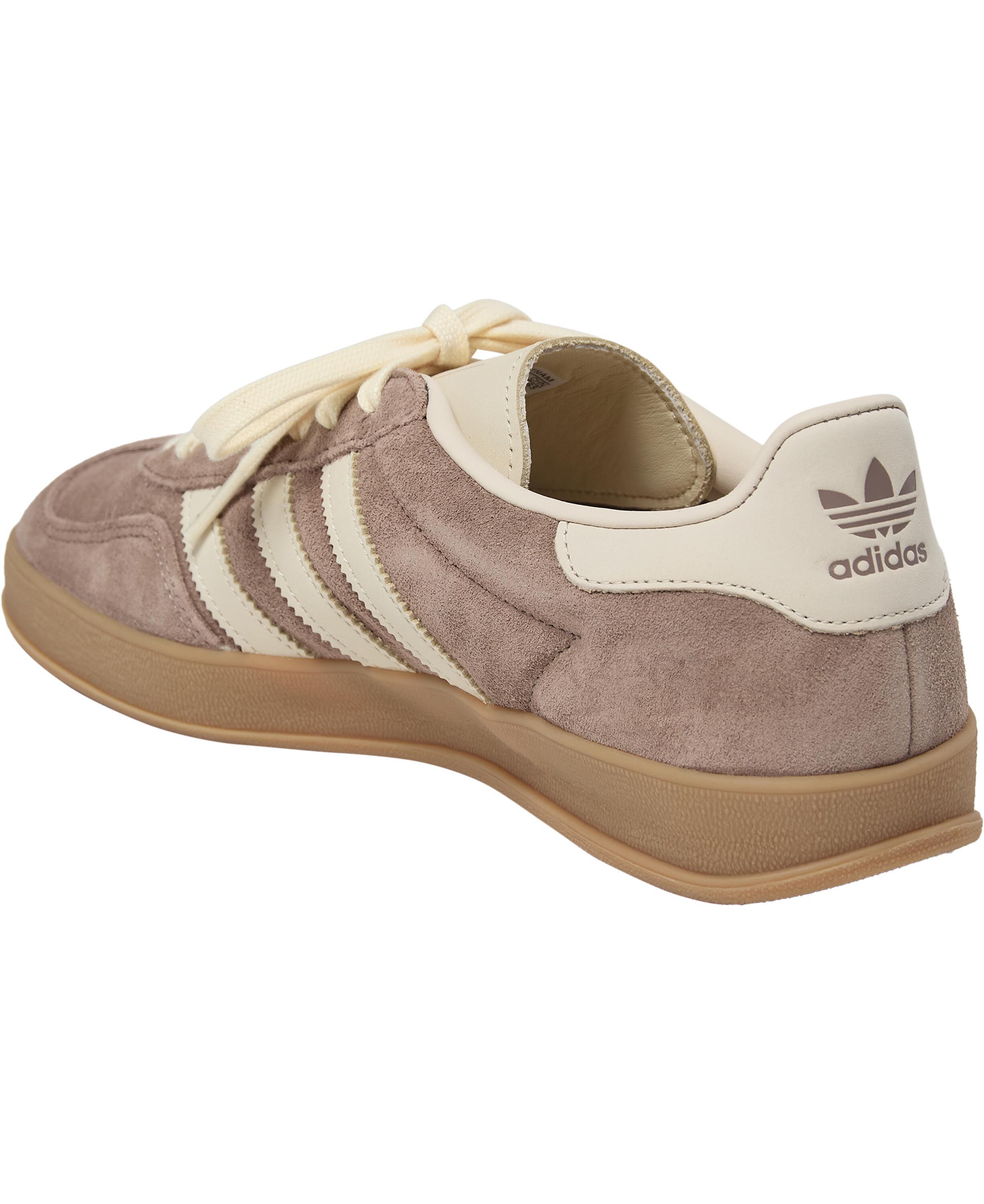 GAZELLE INDOOR