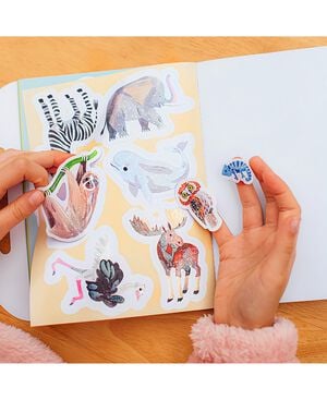 eeBoo - Klistermærkebog - Skønne dyr