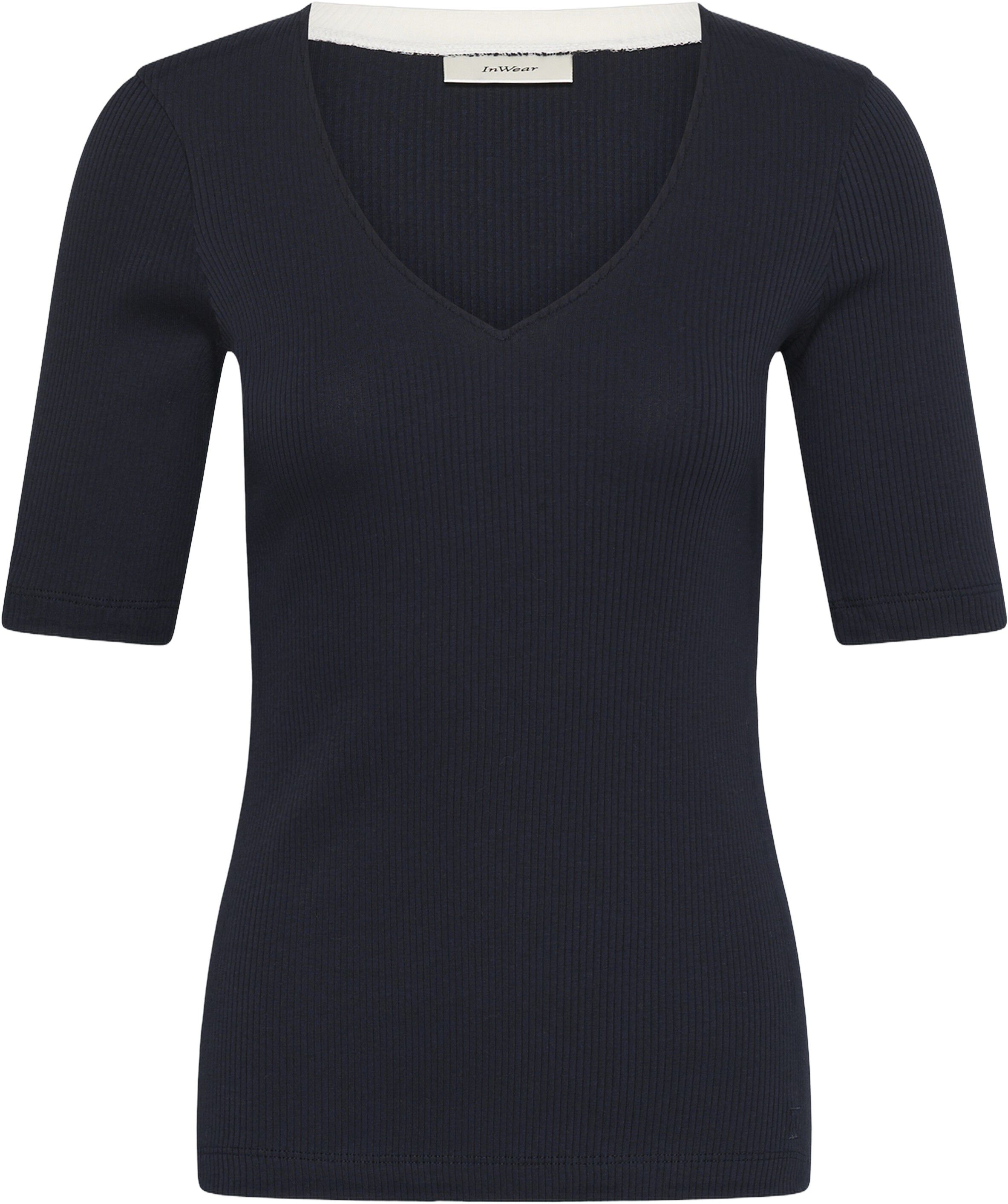 DagnaIW V Tshirt