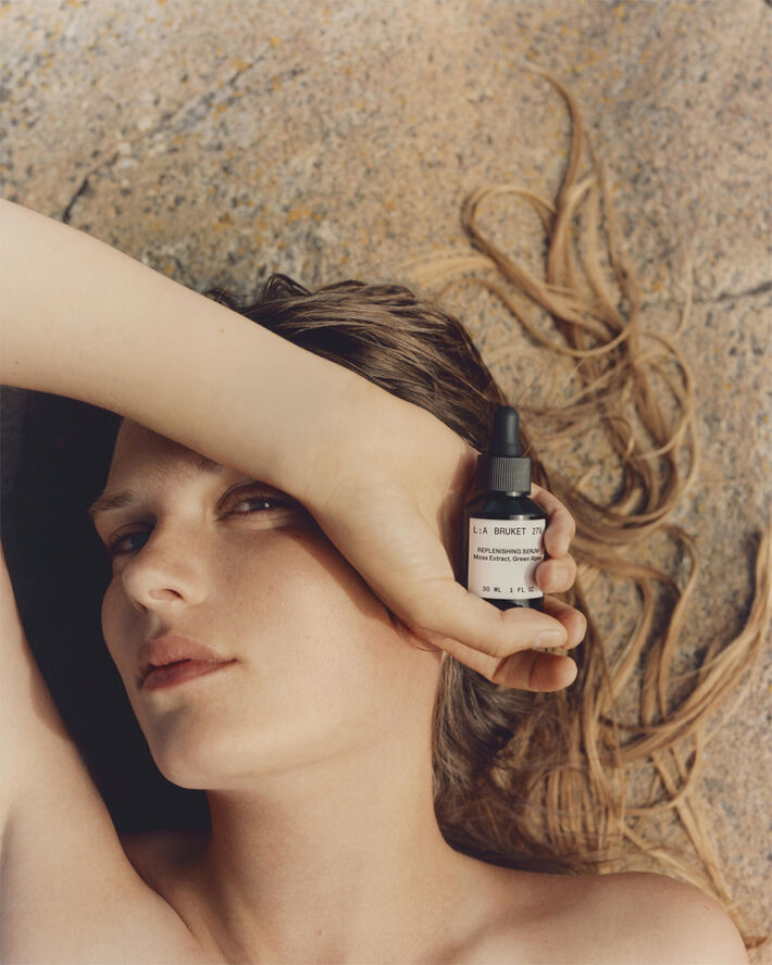 279 Replenishing Serum CosN