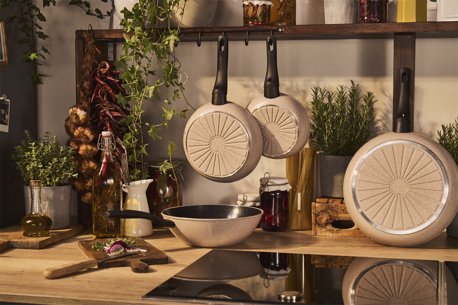 Ledro Wok 28 Beige Rund Aluminium