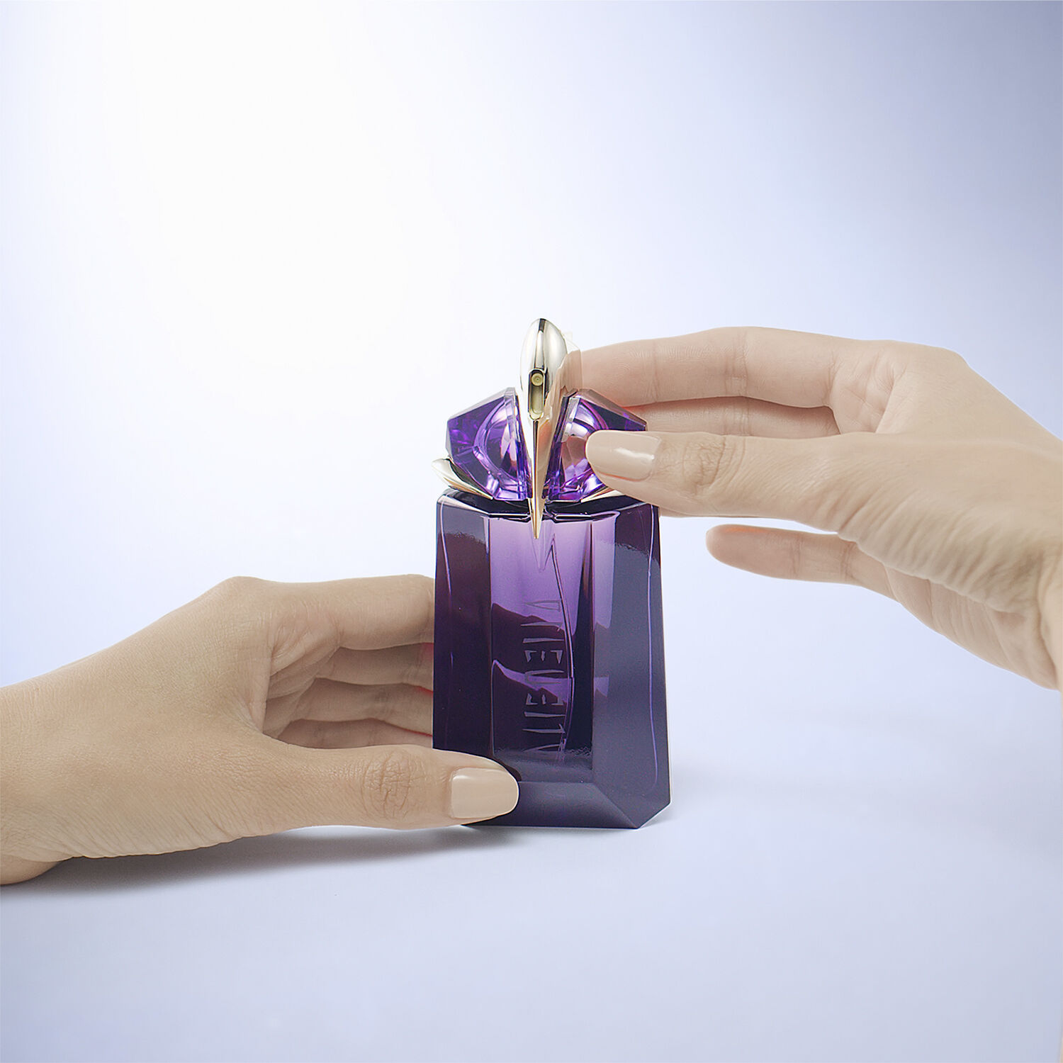 MUGLER Alien Eau de parfum refillable bottle 100 ML