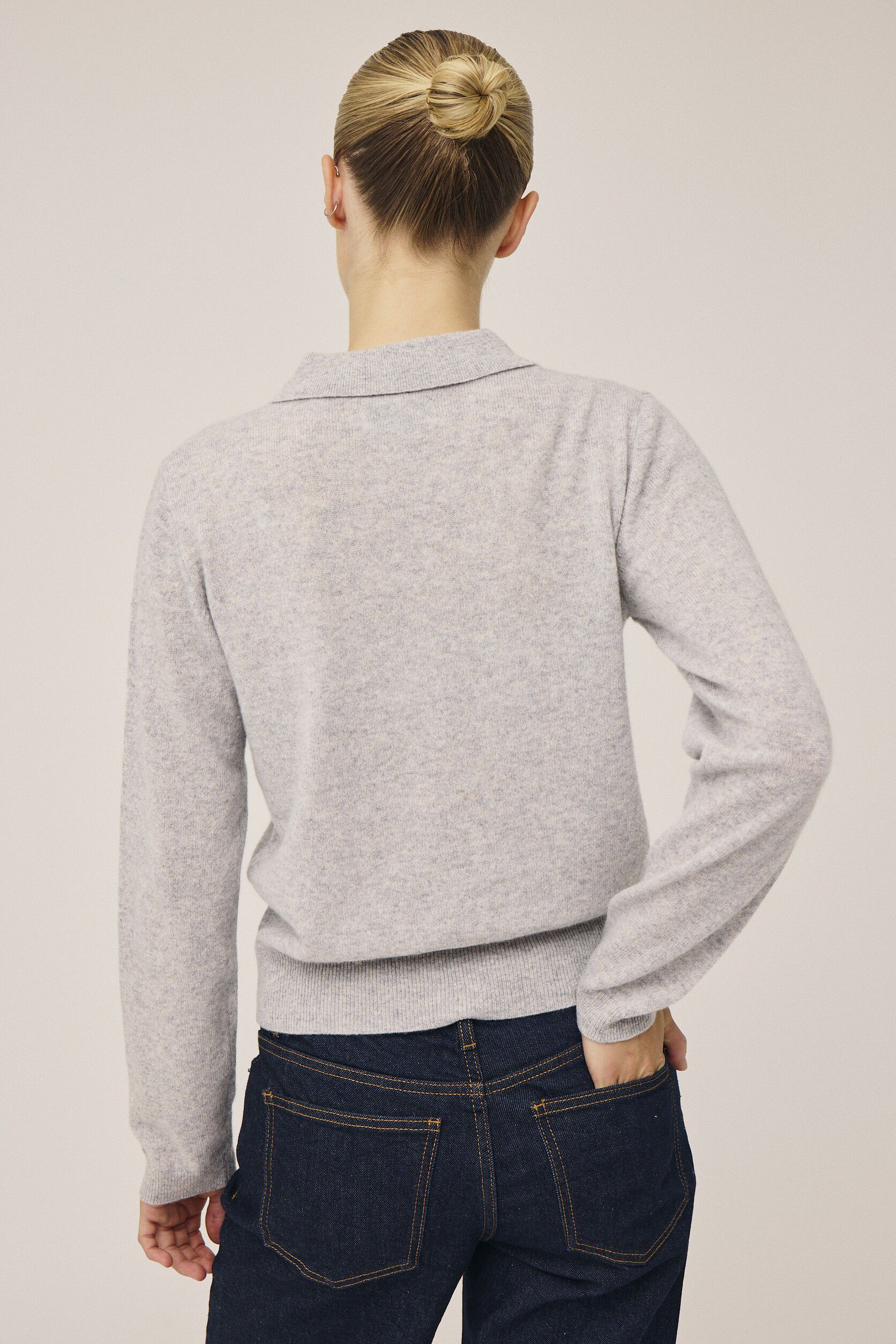 Mabel 15 Lang&aelig;rmede polo strikcardigan - 100% Cashmere