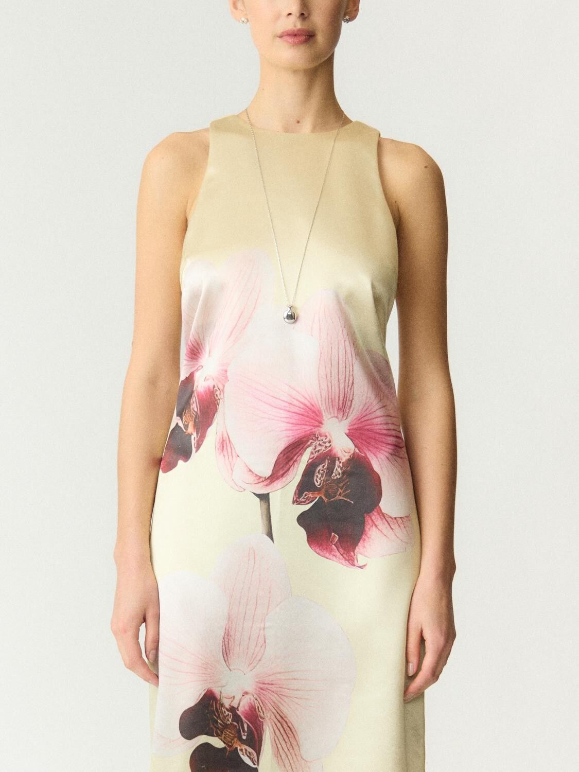 Yasorchida Satin Long Dress S. - Show