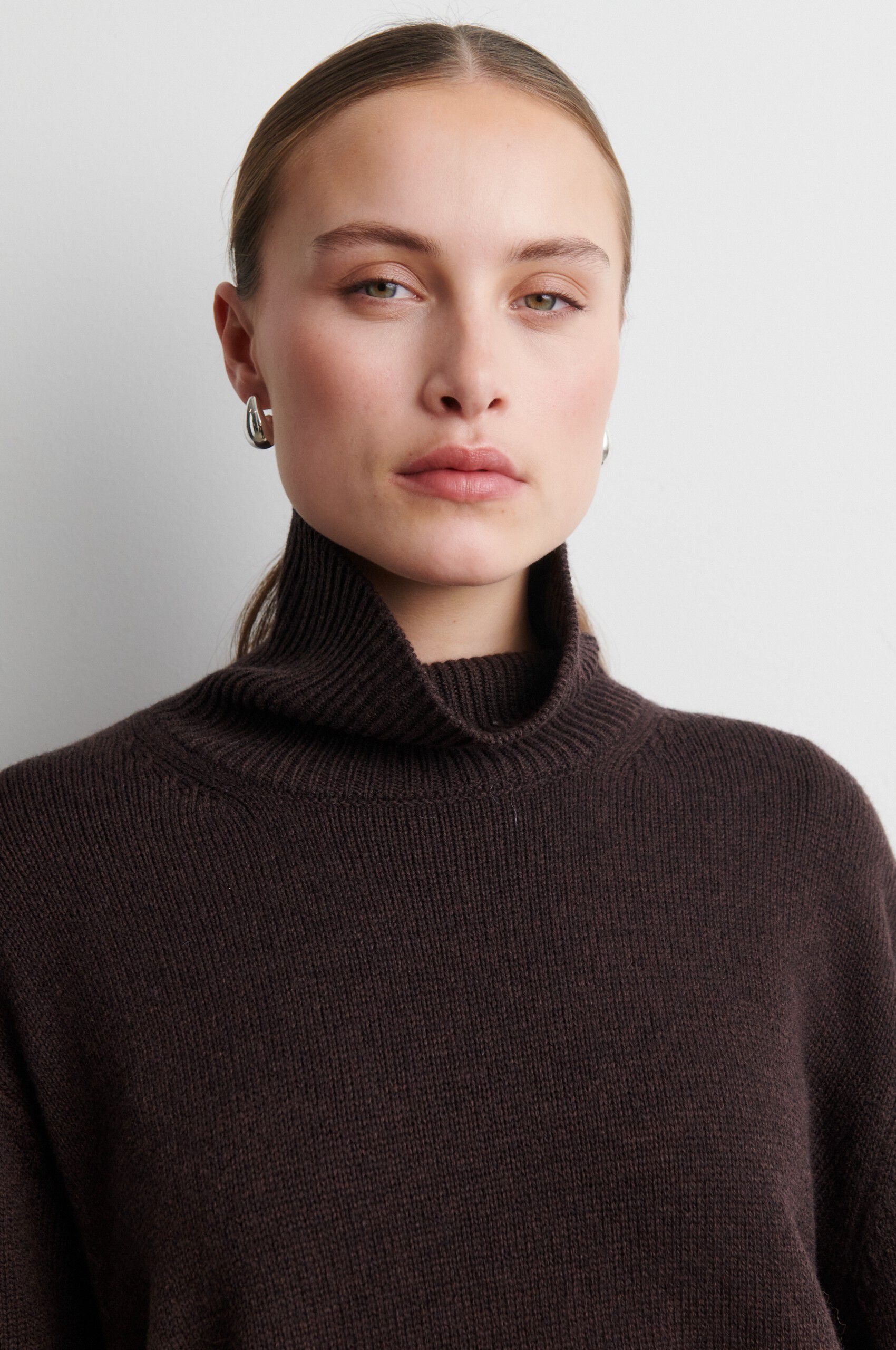 Alpha Knit T-Neck